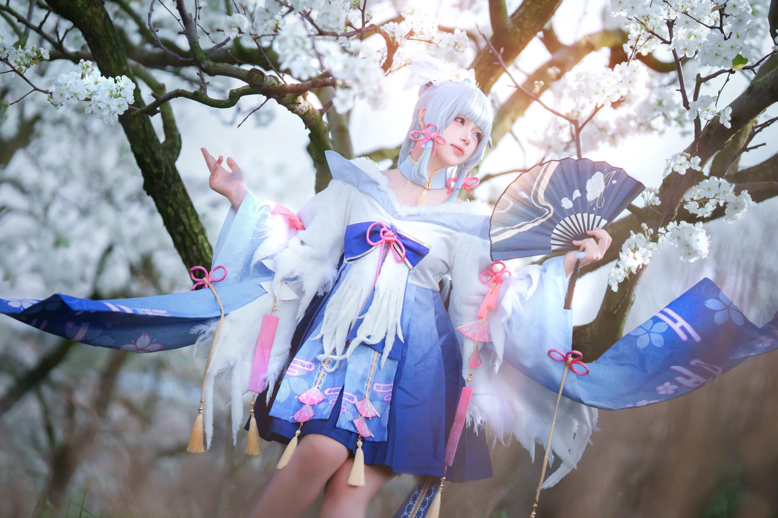 【神里绫华cos】花枝与清风，定格春日蓝白 - 第 6 张