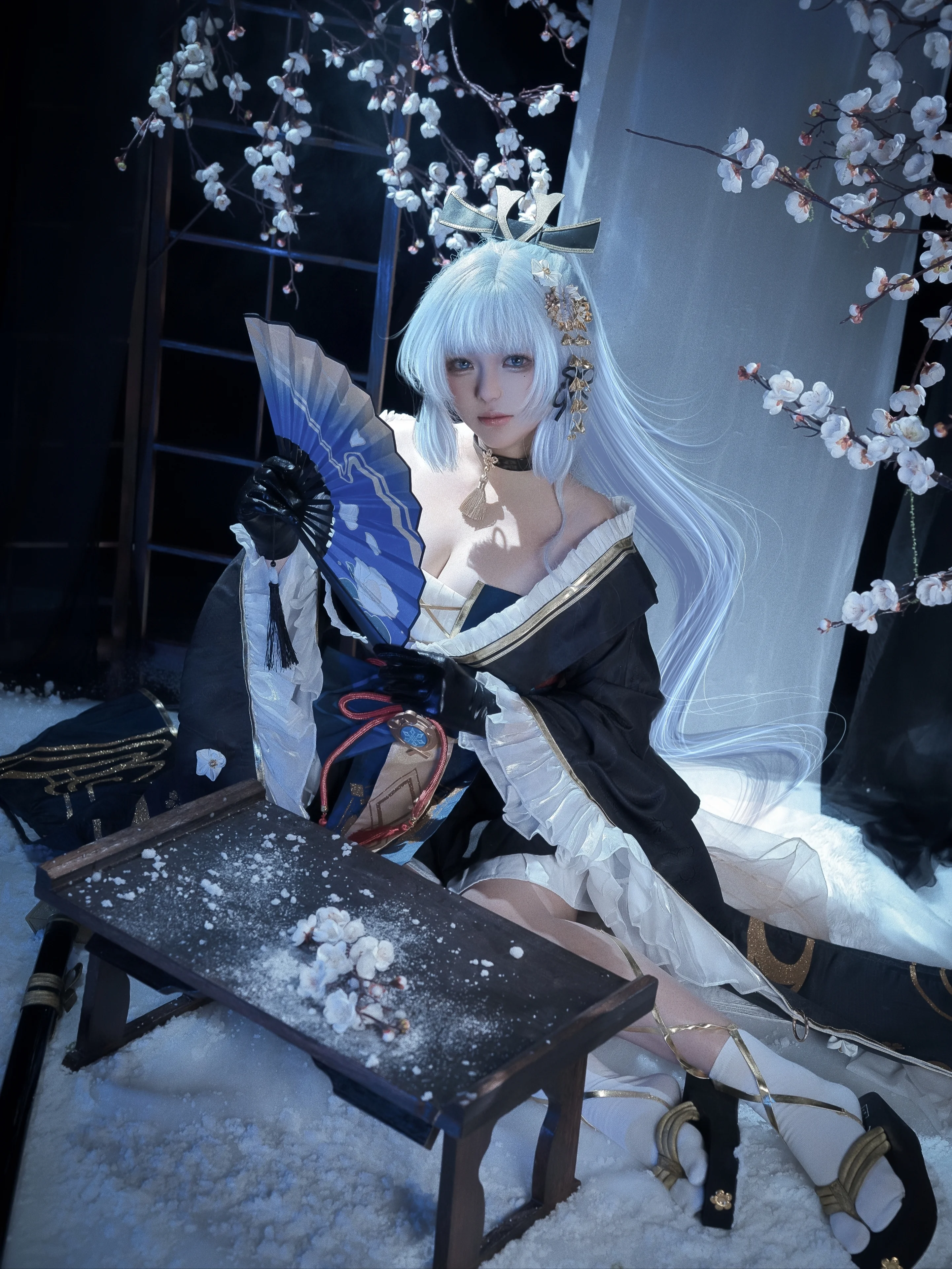 【神里绫华cos】雪中白鹤，霜华映月 - 第 1 张