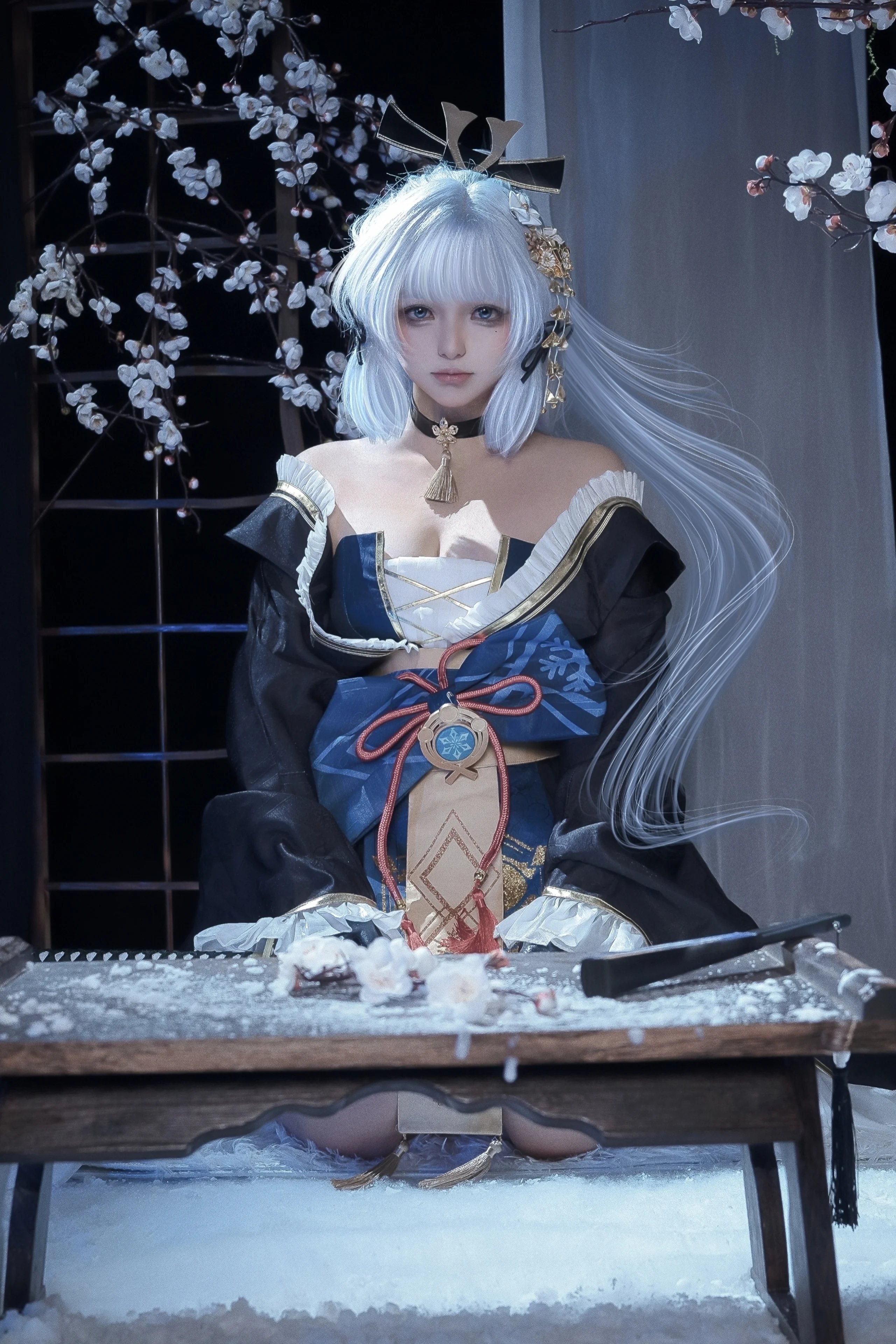 【神里绫华cos】雪中白鹤，霜华映月
