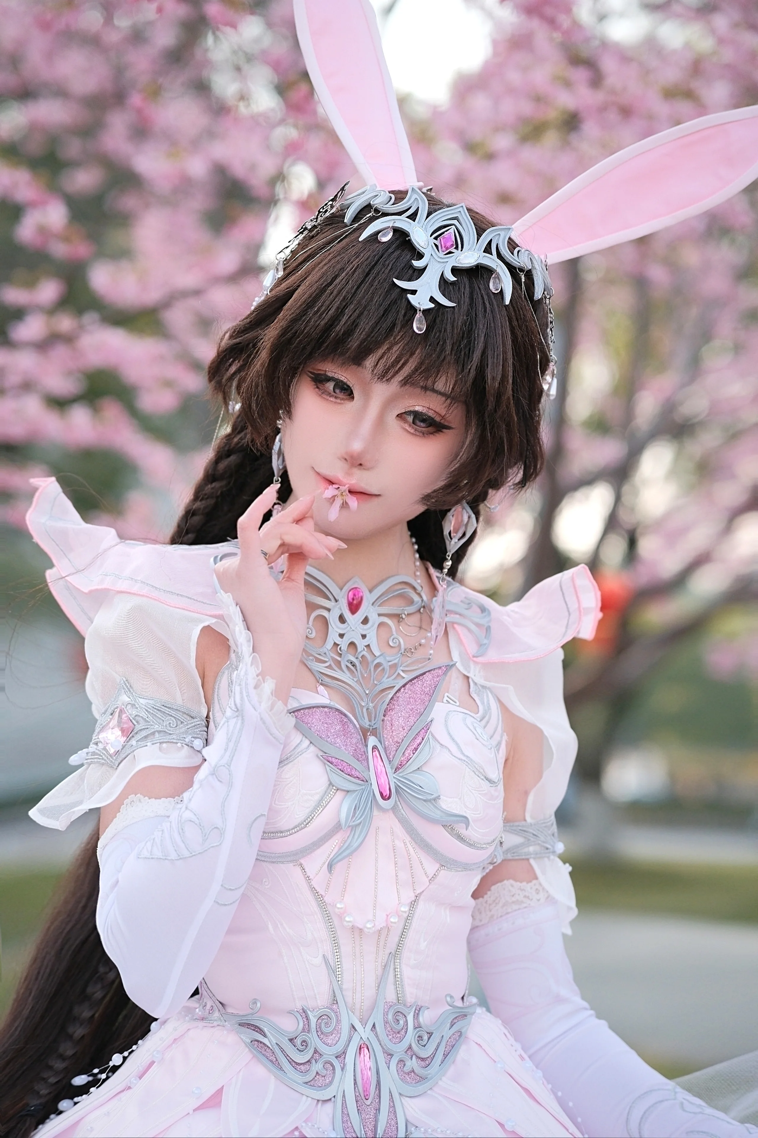 【小舞cos】斗罗大陆，樱花下的柔骨兔