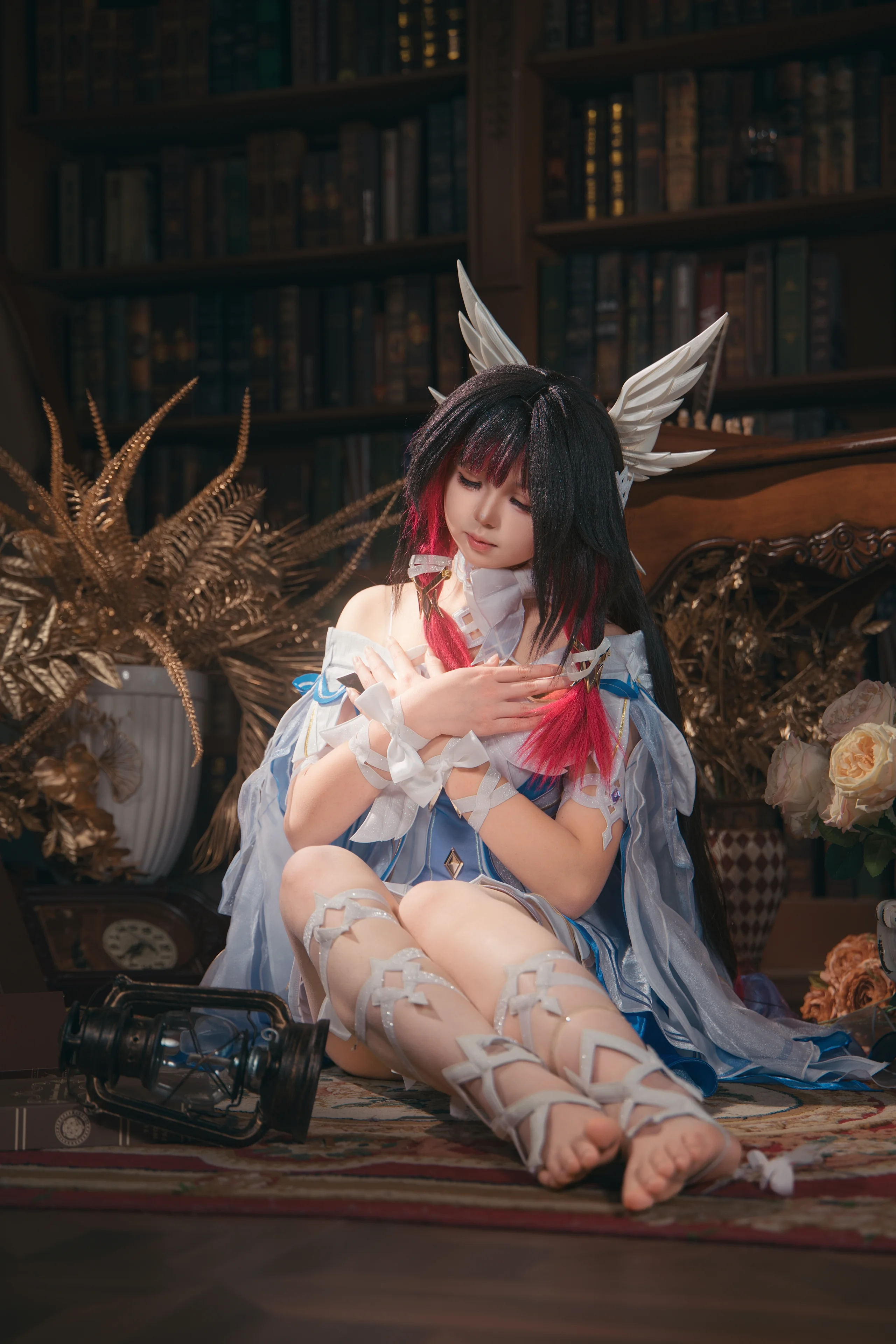 【哥伦比娅cos】少女绮想曲，复古书房里的静谧光影 - 第 5 张