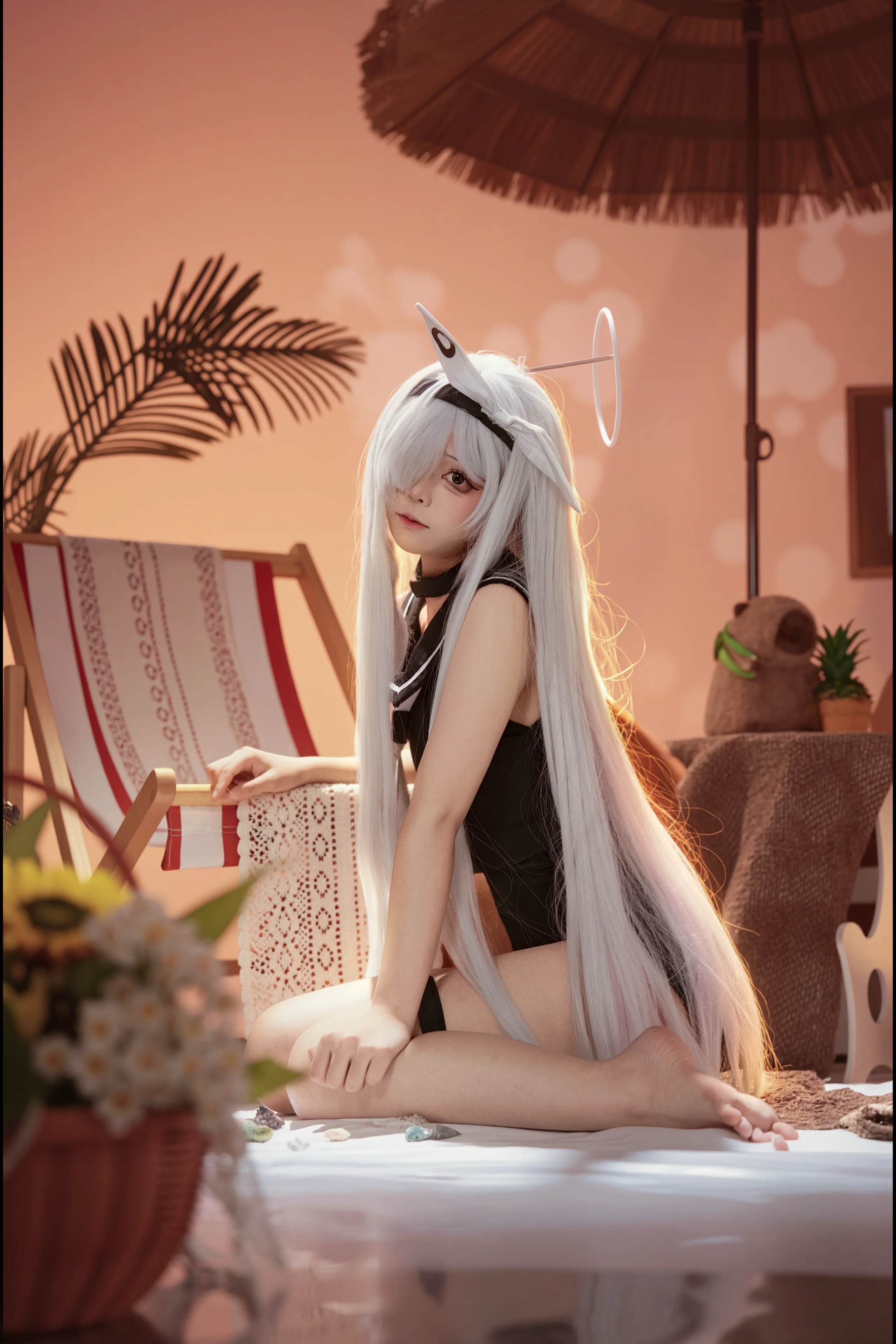 【普拉娜cos】在碧蓝档案的夏日沙滩上享受片刻宁静 - 第 4 张