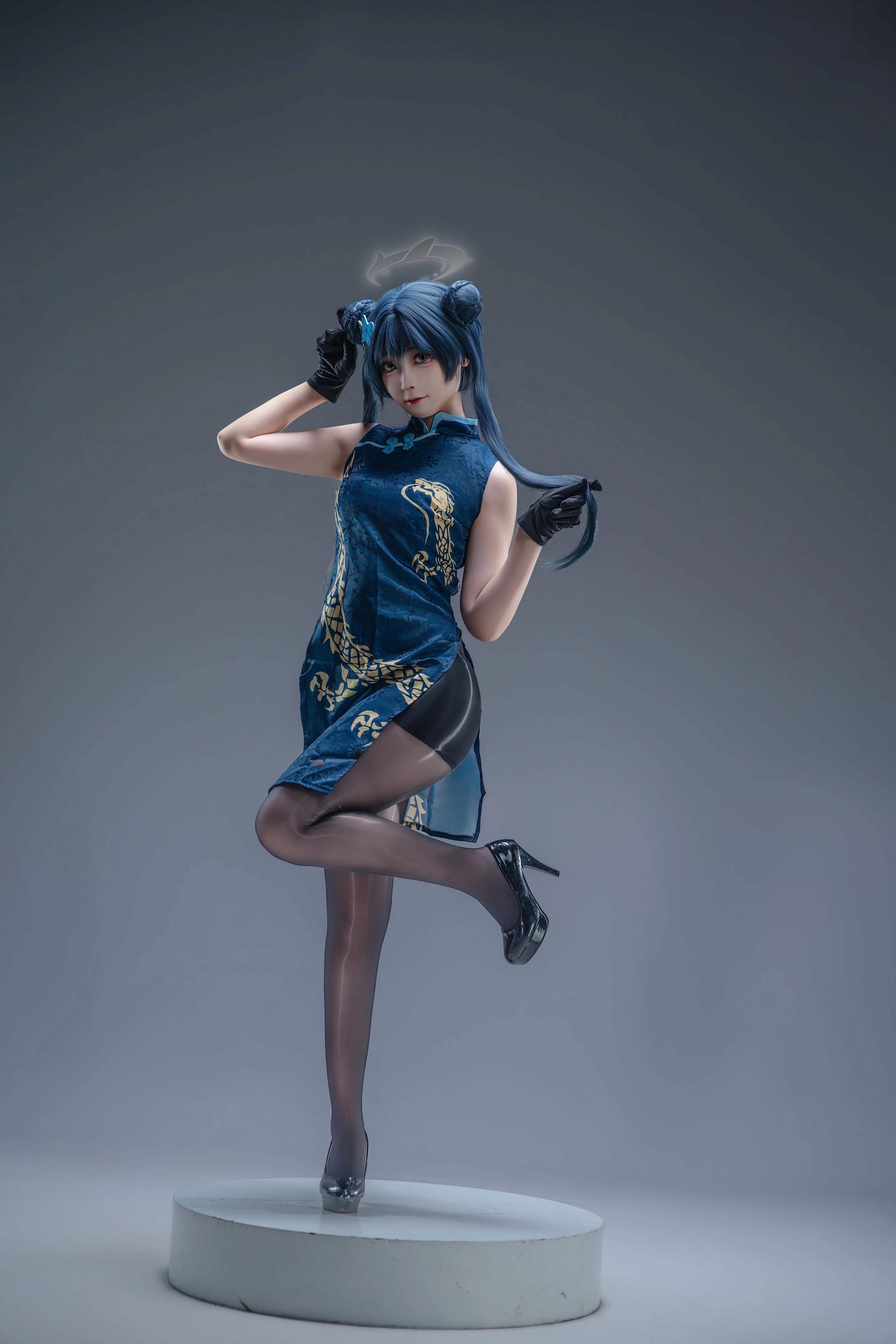 【龙华妃咲cos】反差感拉满的黑道大小姐