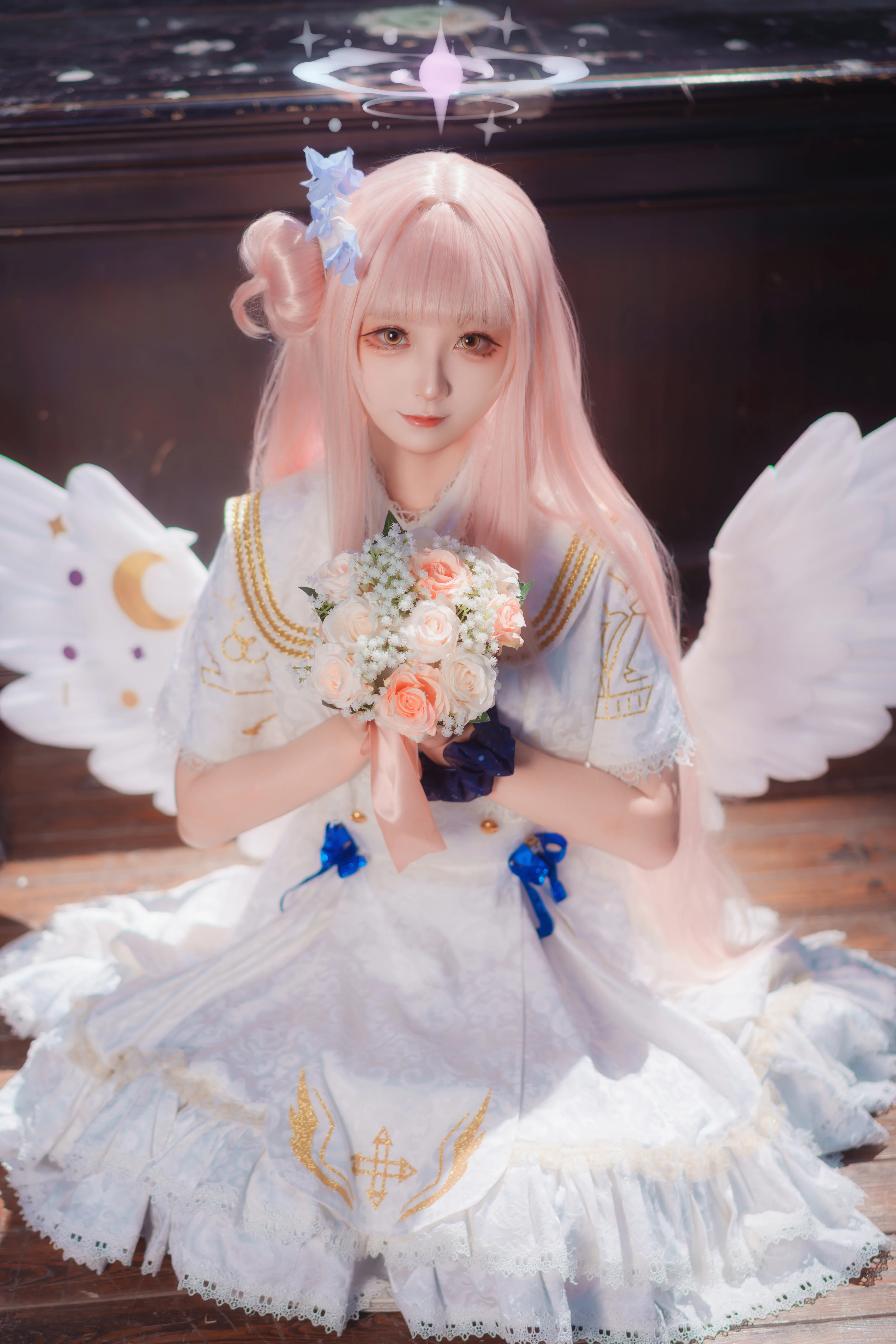 【圣园未花cos】蔚蓝档案的天使光环，白裙与枪械的日常 - 第 5 张