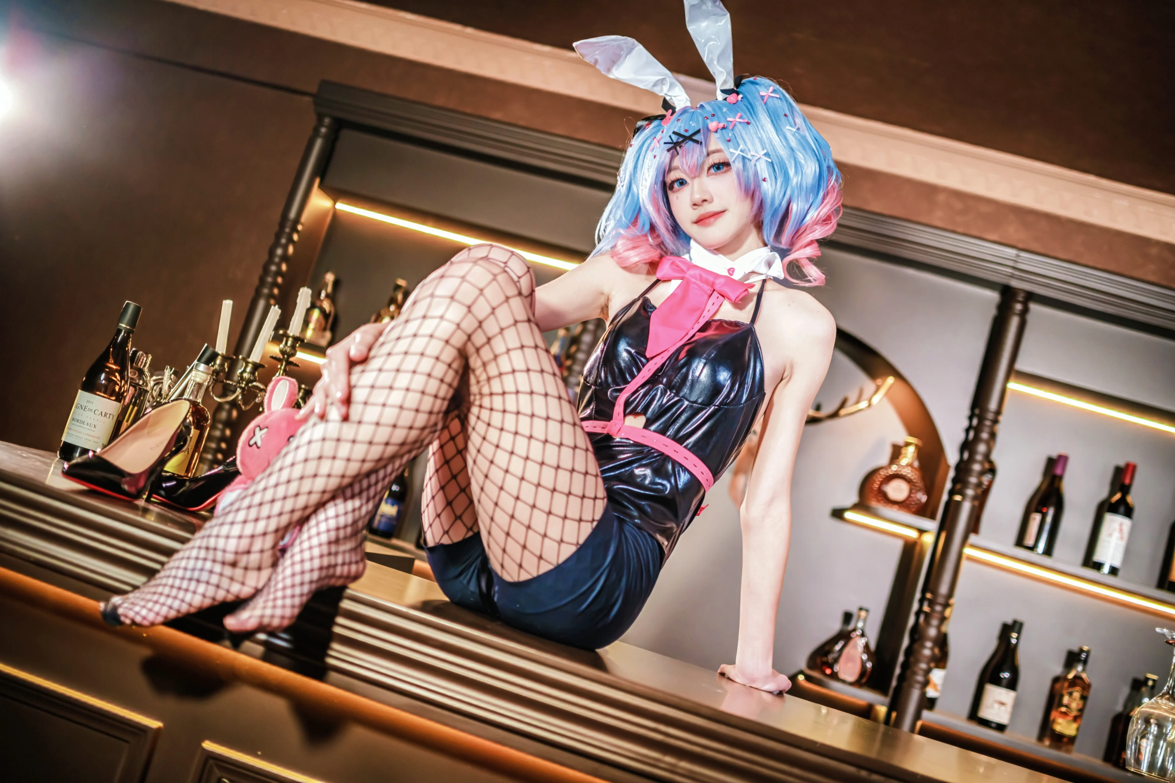 【初音未来cos】兔子洞里的夜晚，欢迎光临我的兔子酒店