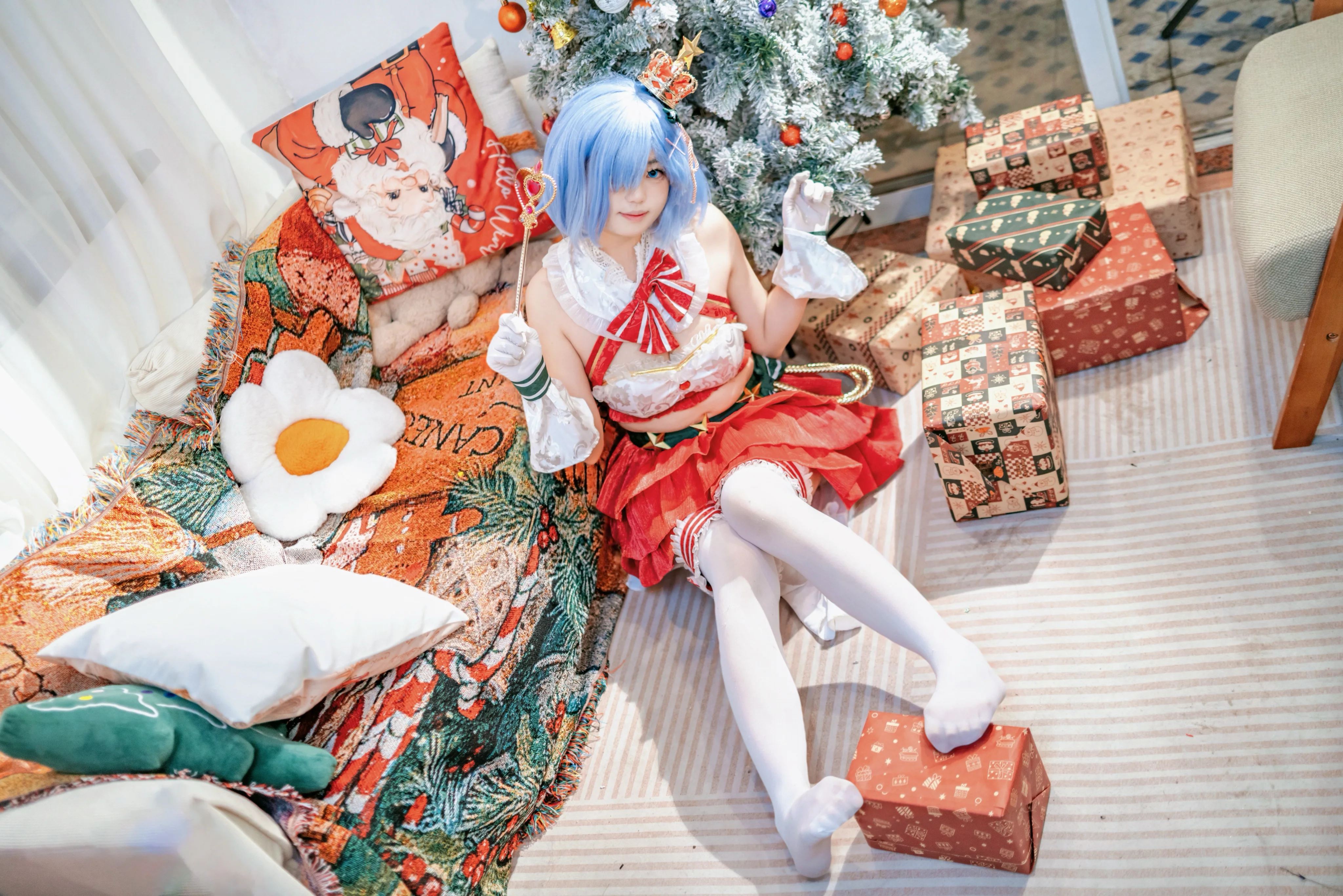 【蕾姆cos】圣诞夜的限定魔法，从零开始的异世界生活 - 第 2 张