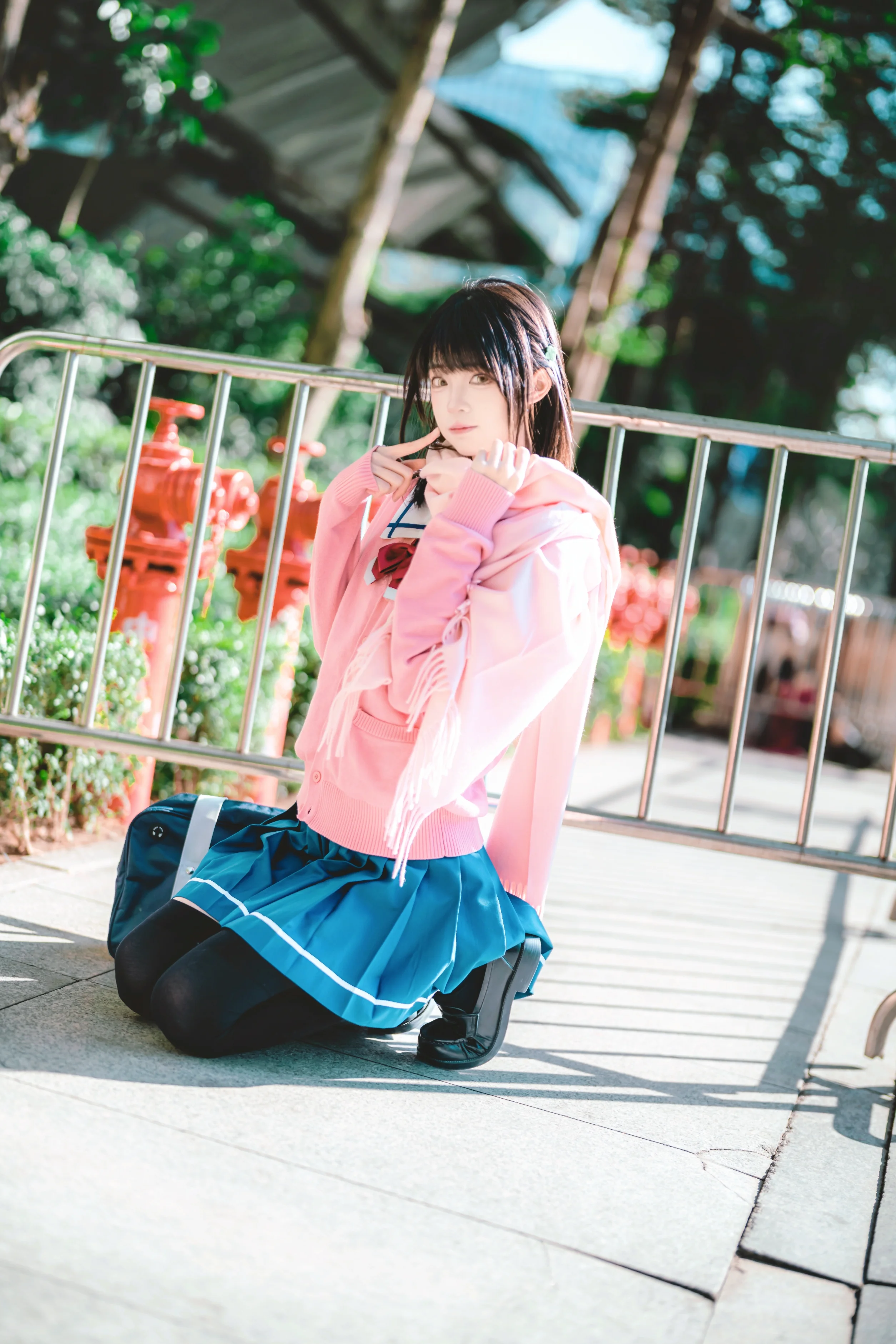 【花坂结衣cos】OneRoom里的日常少女，阳光下的JK校园感 - 第 9 张