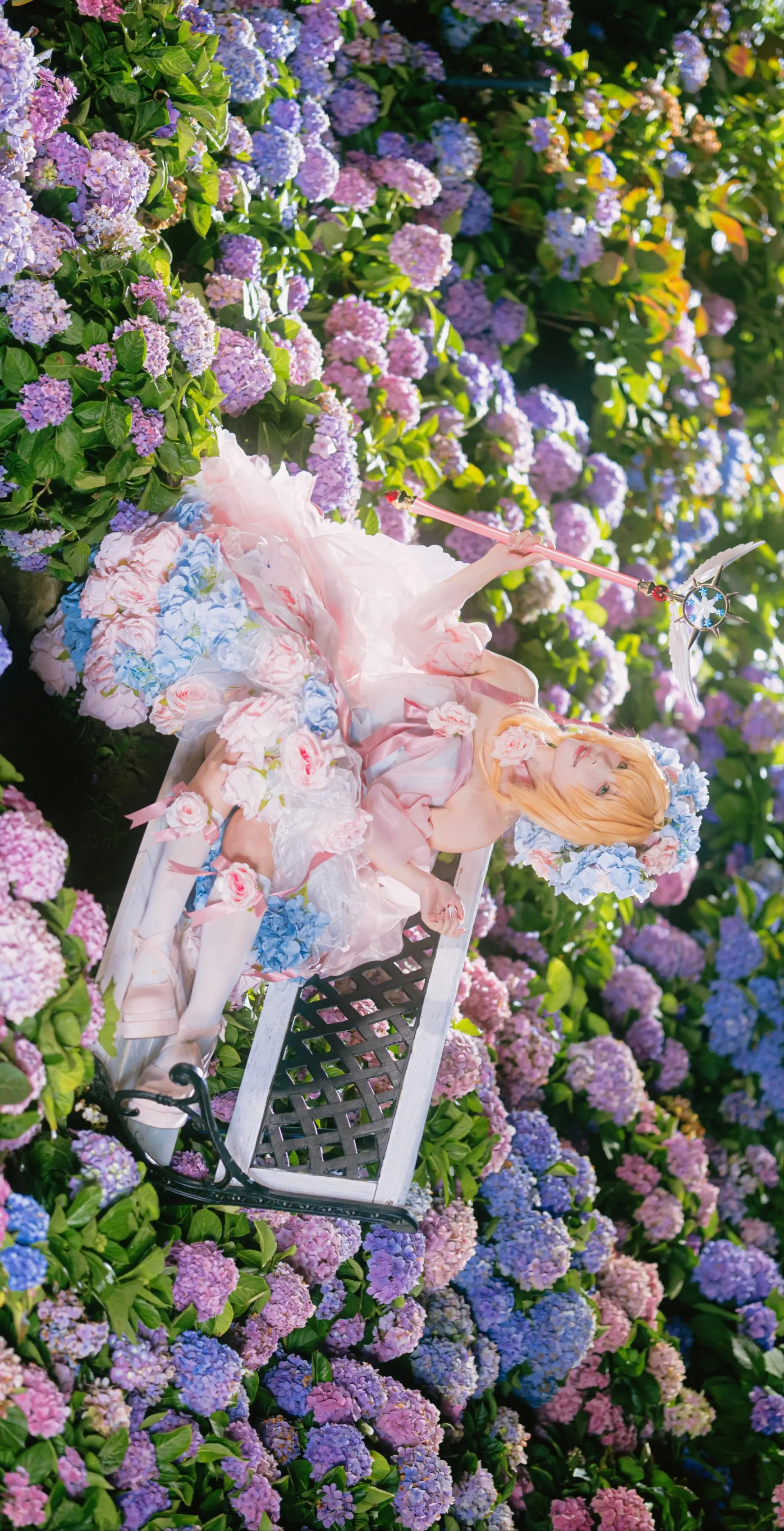 [Kinomoto Sakura Cosplay] Cardcaptor Sakura: The Magical Girl in a Sea of Hydrangeas - Image 1