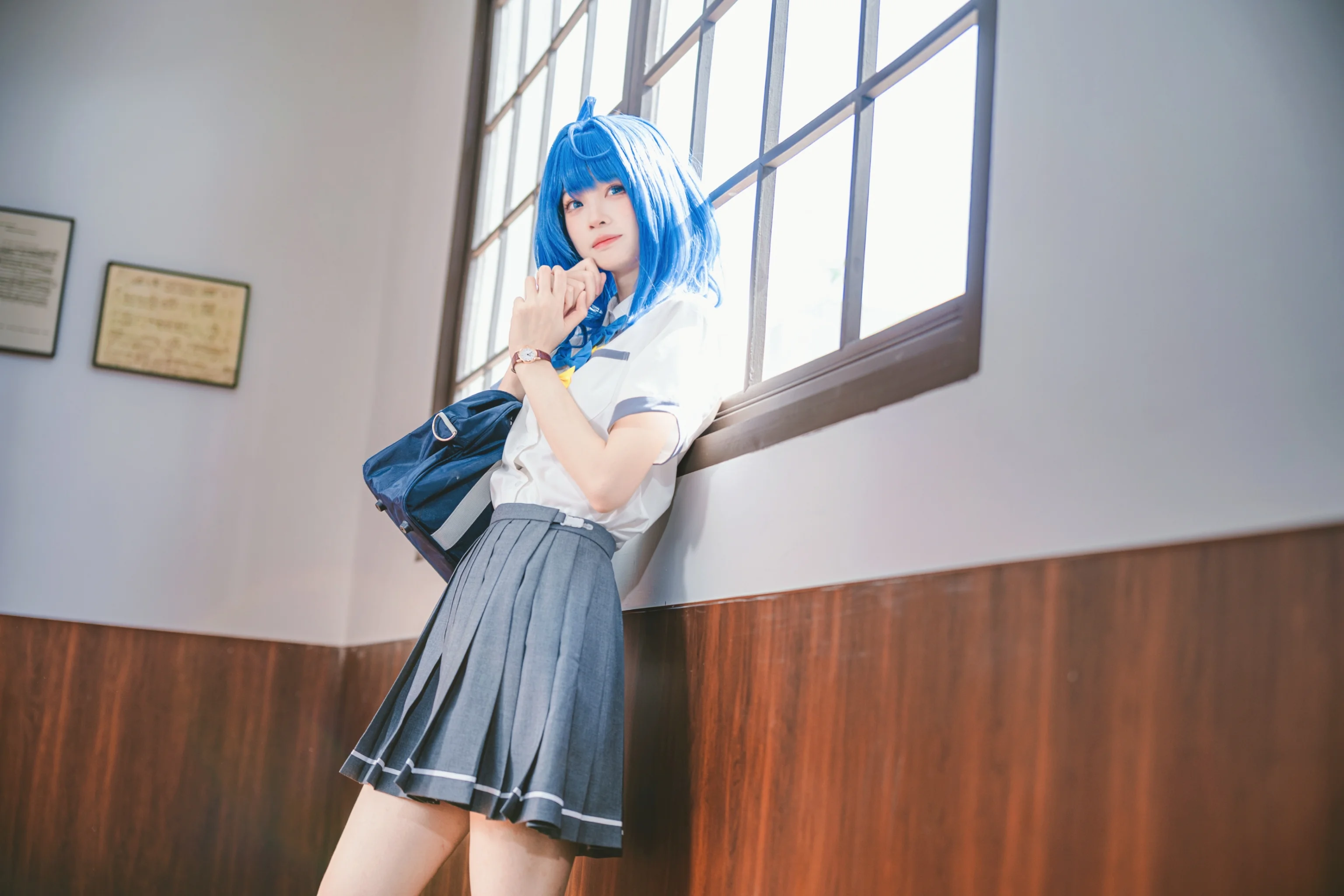 【八奈见杏菜cos】败犬女主也太多了，课间休息的自然光影 - 第 6 张