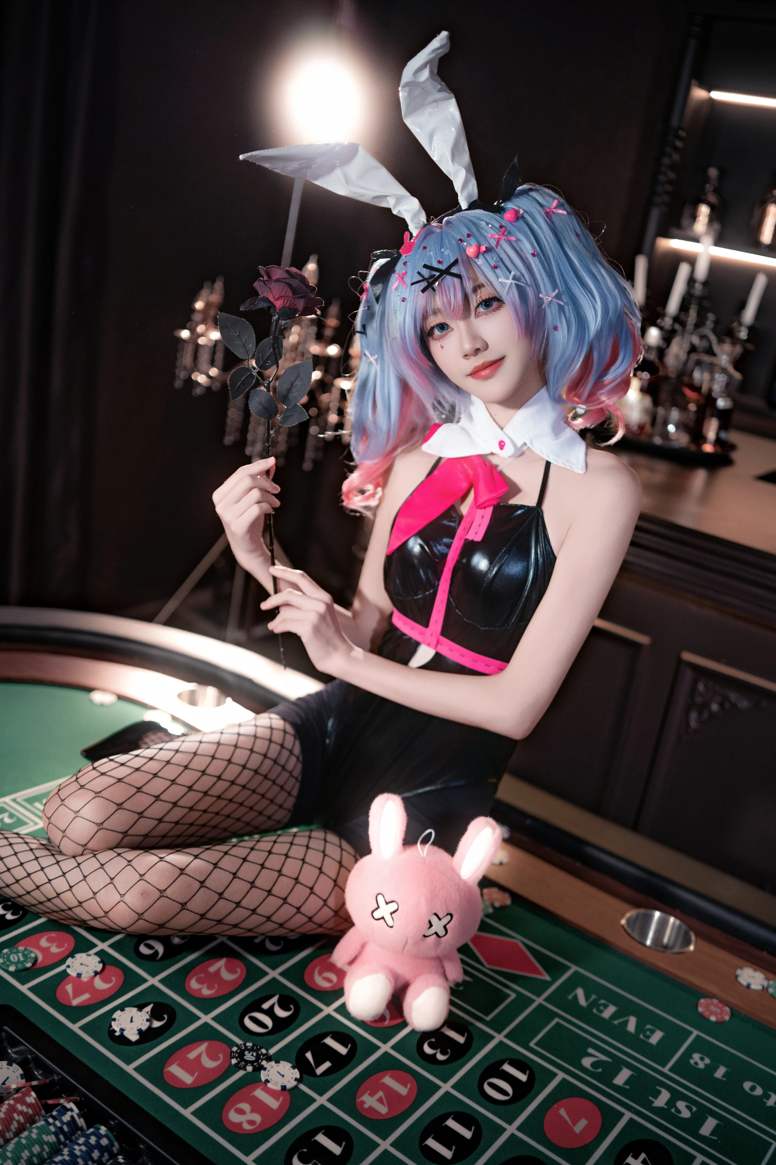 【初音未来cos】黑色漆皮兔女郎，赌桌前的别样风格 - 第 5 张