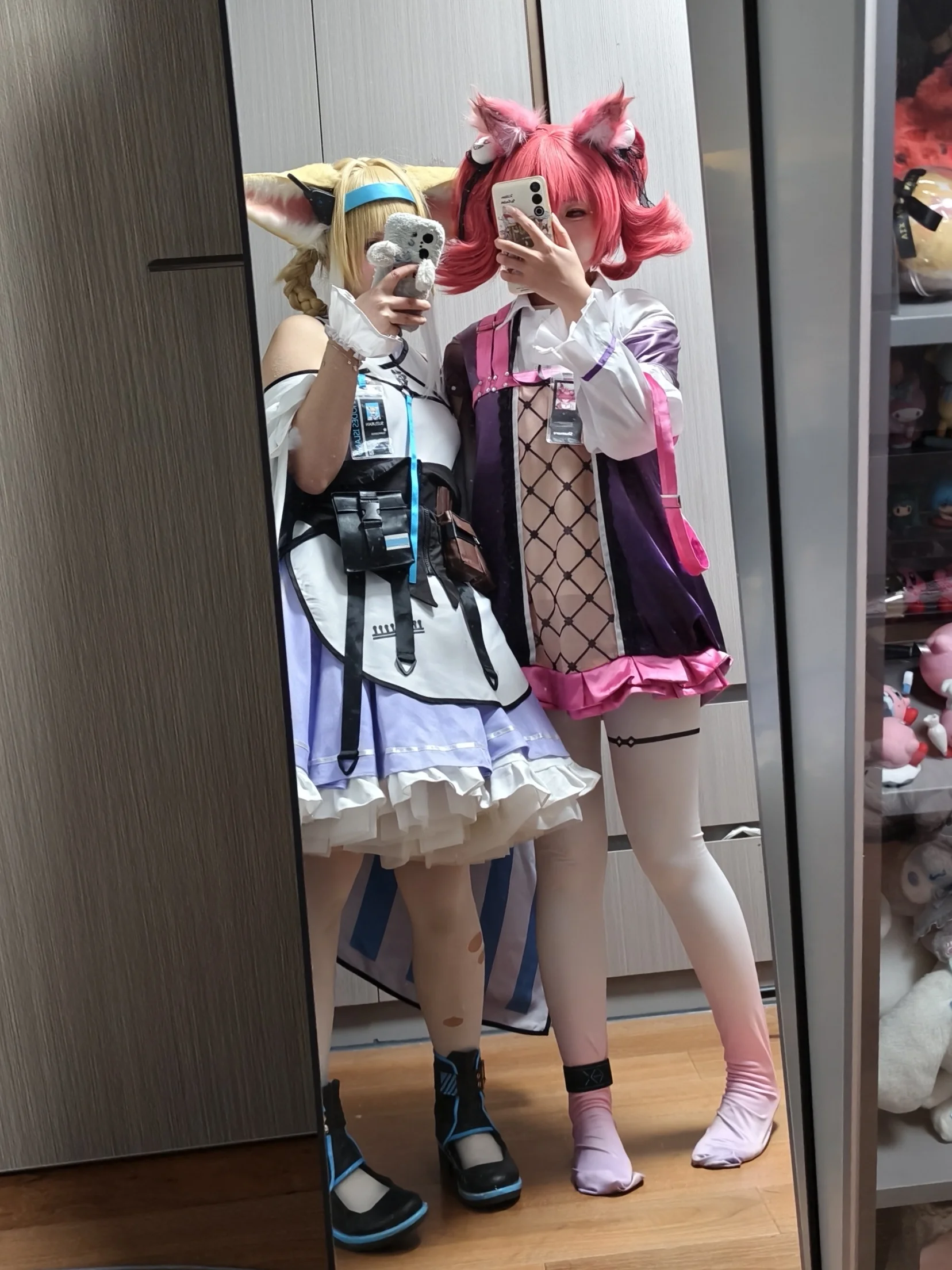 【铃兰cos】明日方舟里的巫铃组合，CP32漫展现场贴贴记录