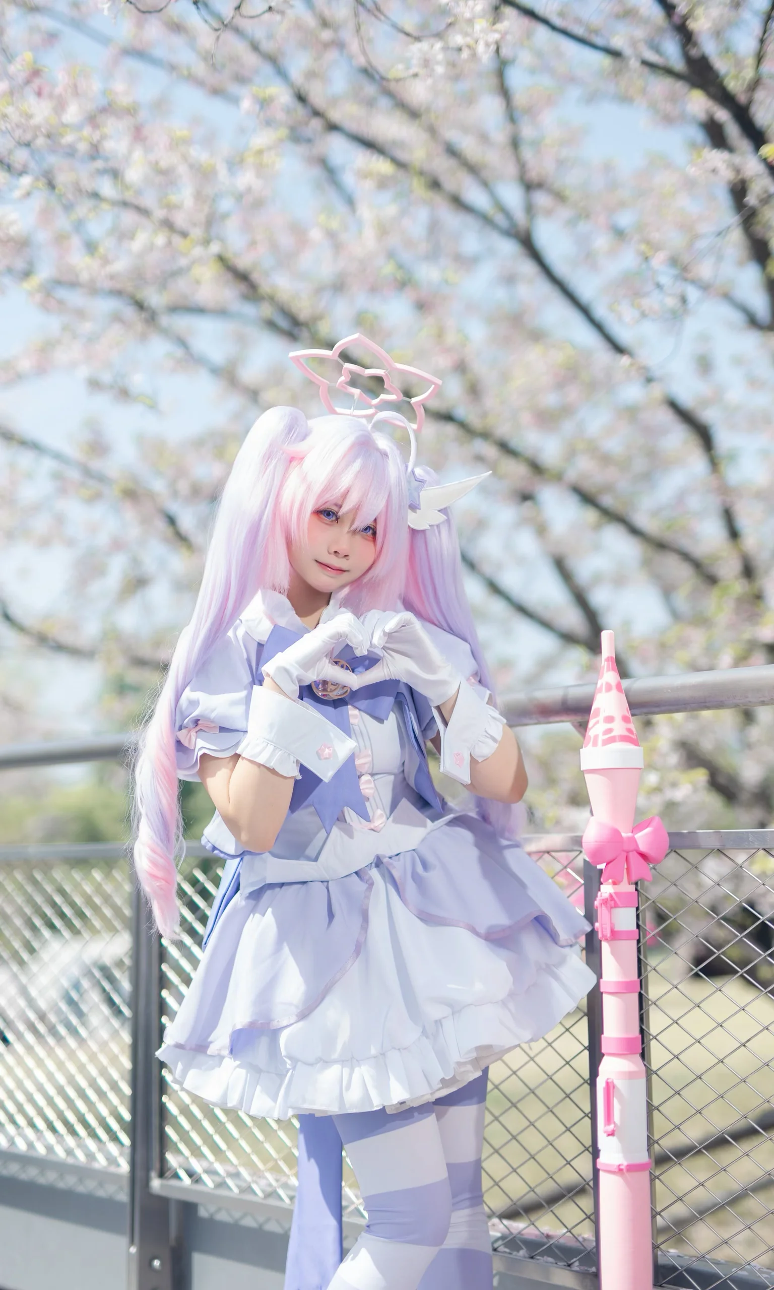 【宇泽玲纱cos】碧蓝档案的魔法芋泥造型，在樱花季里定格春日魔法 - 第 3 张
