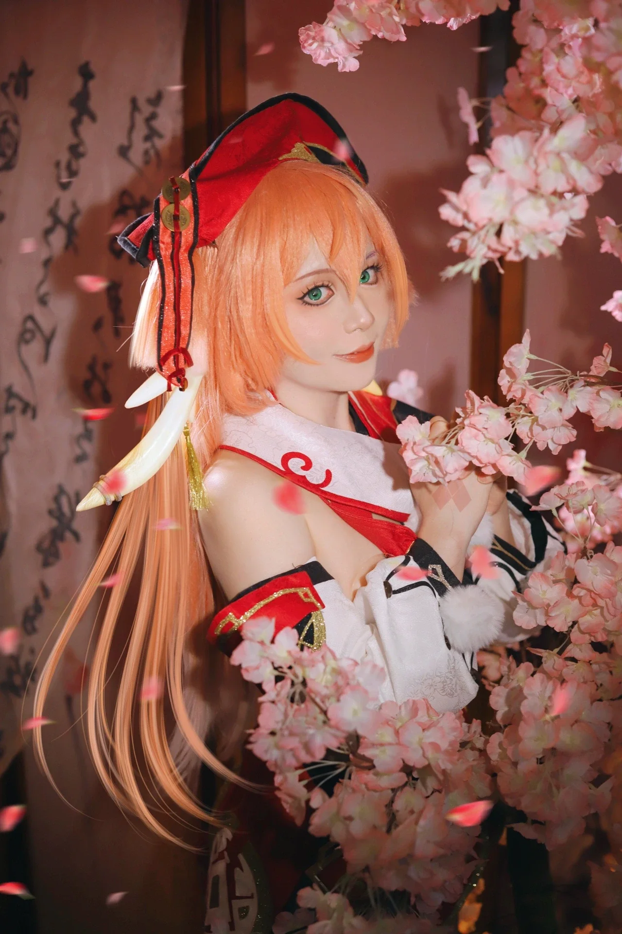 【烟绯cos】律法既是约束，也是我手中的工具 - 第 3 张