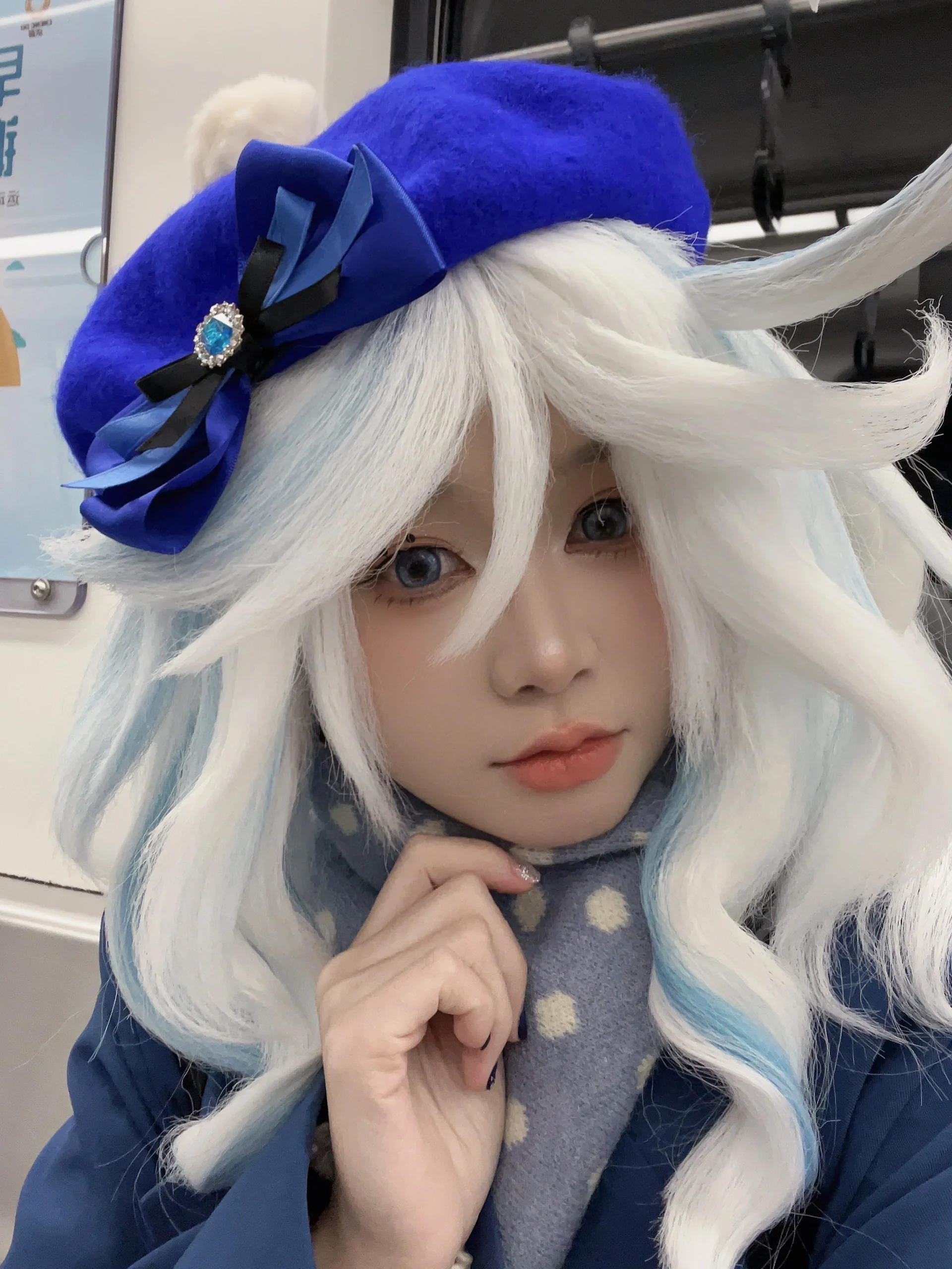【芙宁娜cos】水神芙宁娜的璃月旅行与地铁日常 - 第 2 张