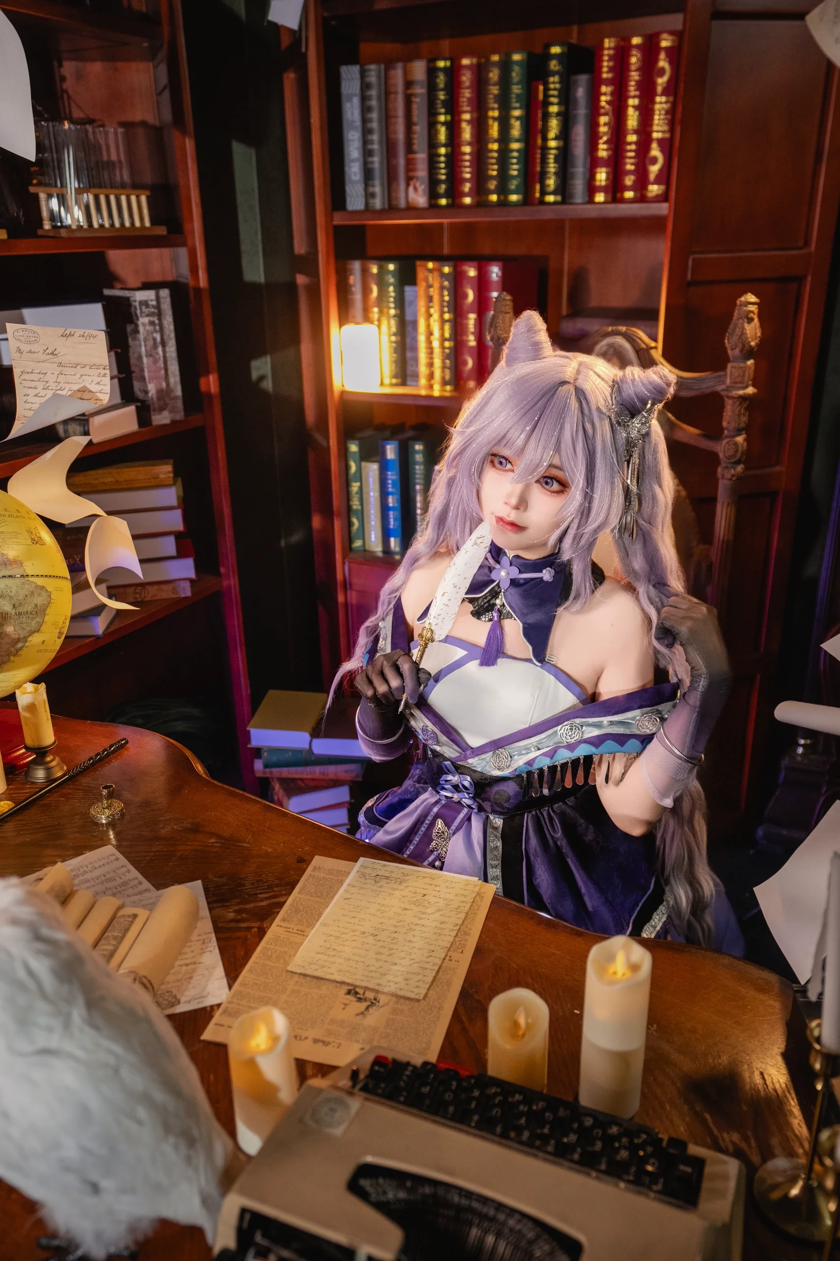 [Keqing cosplay] Transforming into a Witch on Weekends: Documenting a Lawyer's Daily Life Marking 1,000 Days of Practice - Image 4