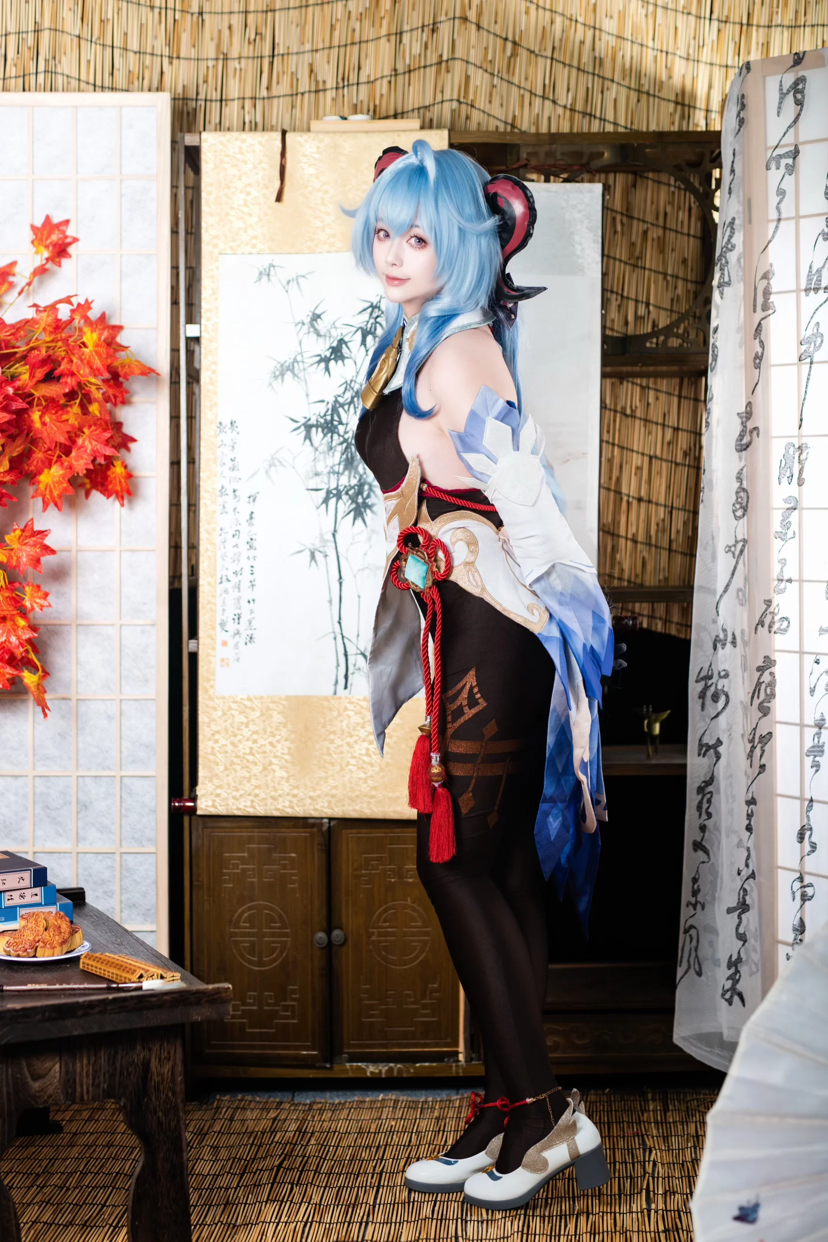 【甘雨cos】原神社畜秘书生日难得的红枫休息日 - 第 2 张