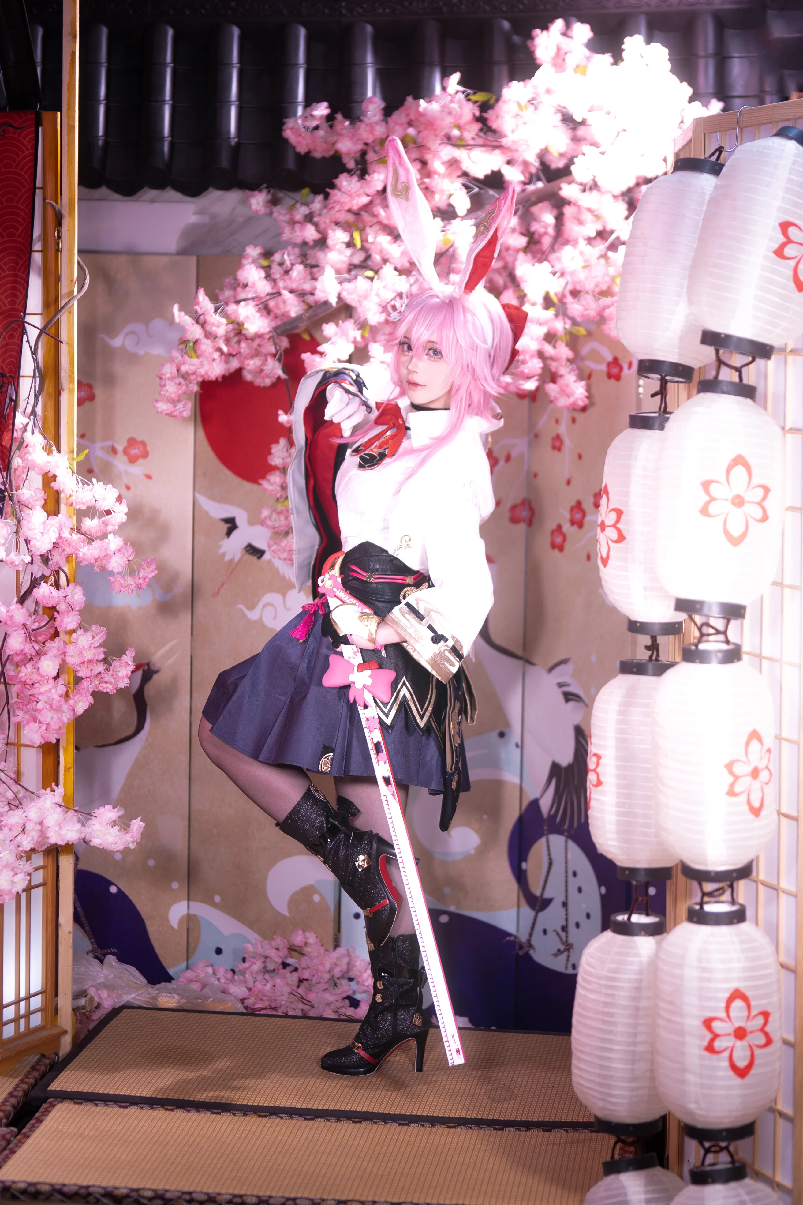 【緋英cos】崩壞星穹鐵道里的粉毛兔耳武士，帥感拉滿實錄 - 第 2 張