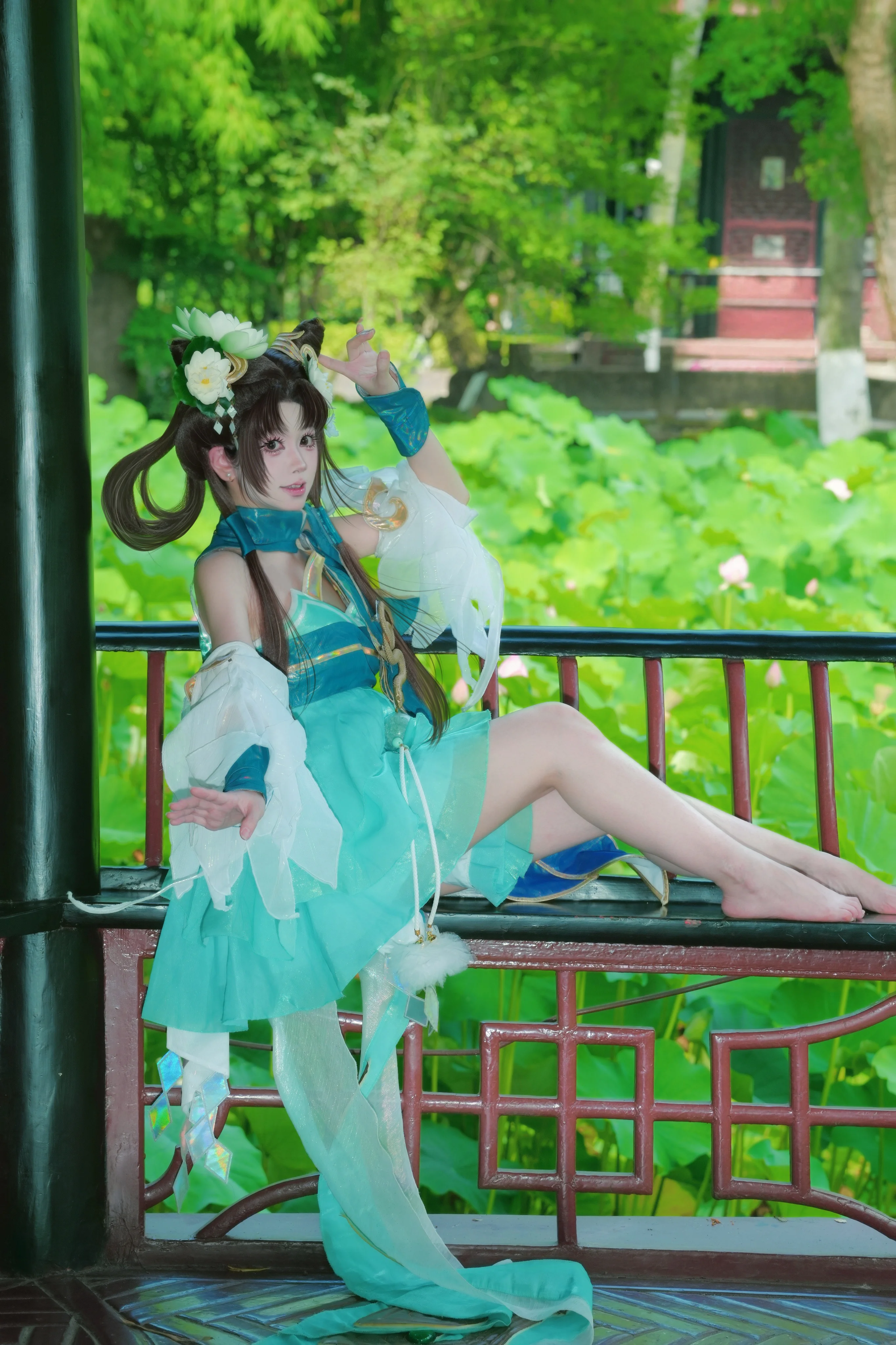 【小乔cos】王者荣耀桂湖公园里的夏日青蛇 - 第 2 张