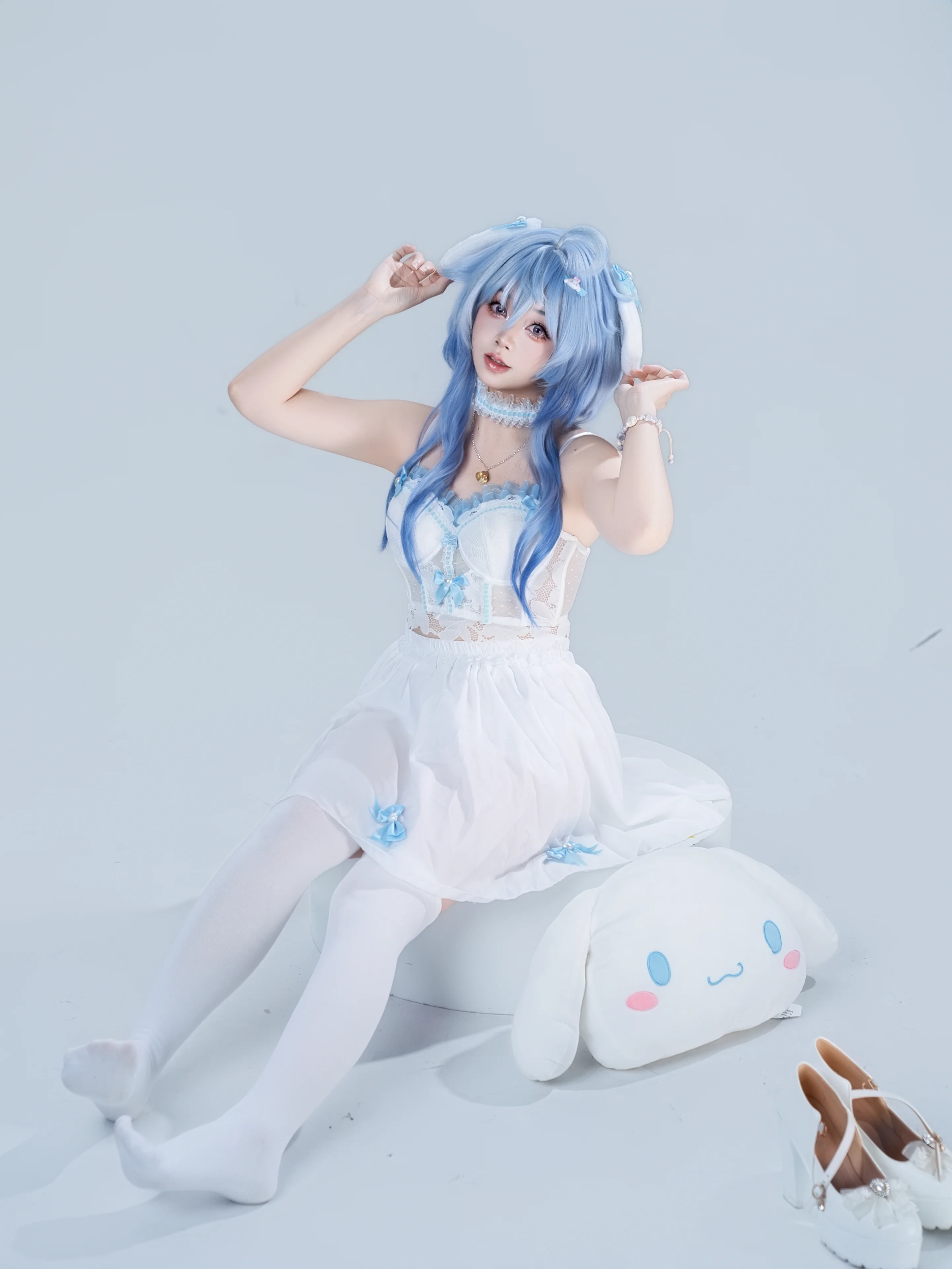 原神甘雨玉桂狗同人cos，三年前的清爽动作参考