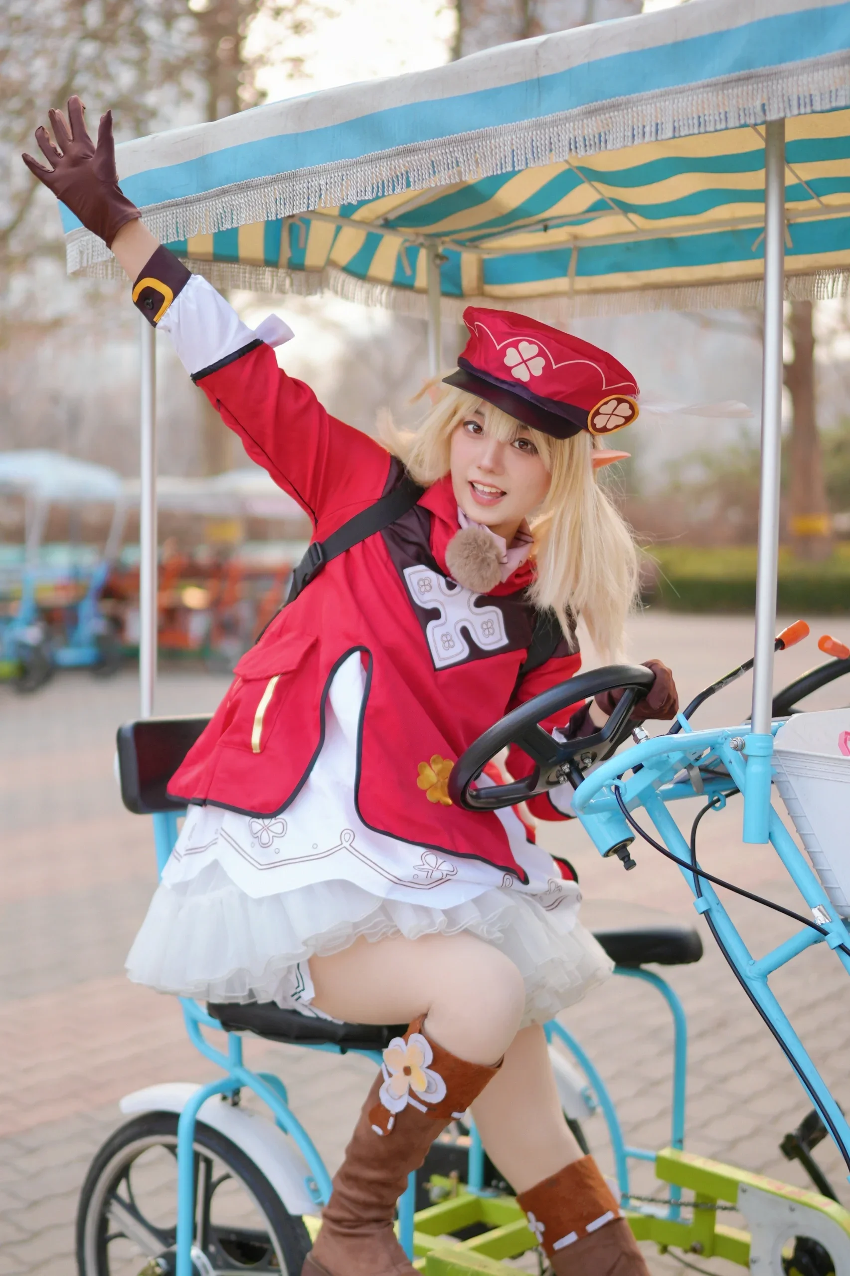 【クレー コスプレ】『原神』火花騎士の公園遊園地でおちゃめな日常 - 11 枚目