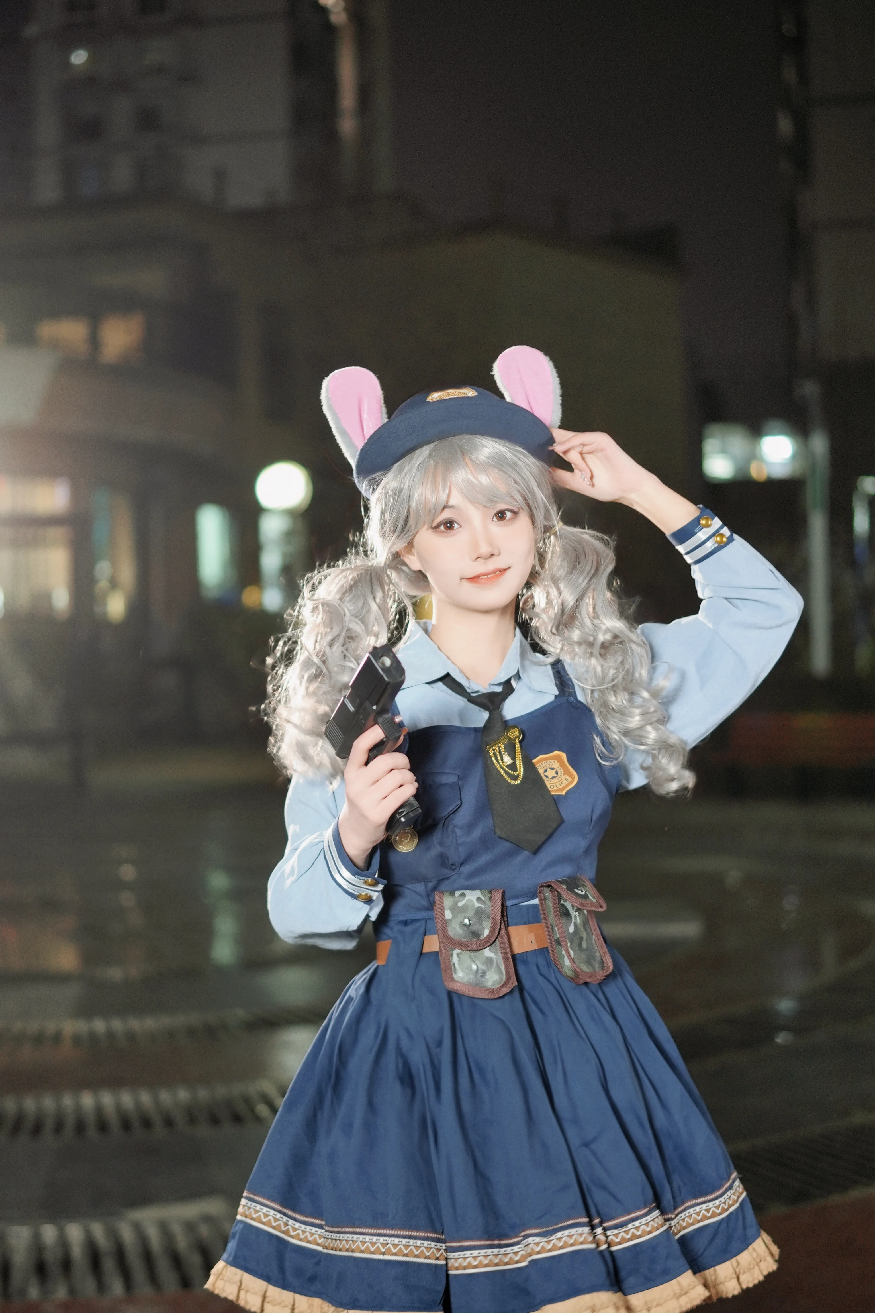 【朱迪cos】瘋狂動物城2的兔子警官，夜間街頭巡邏中 - 第 4 張
