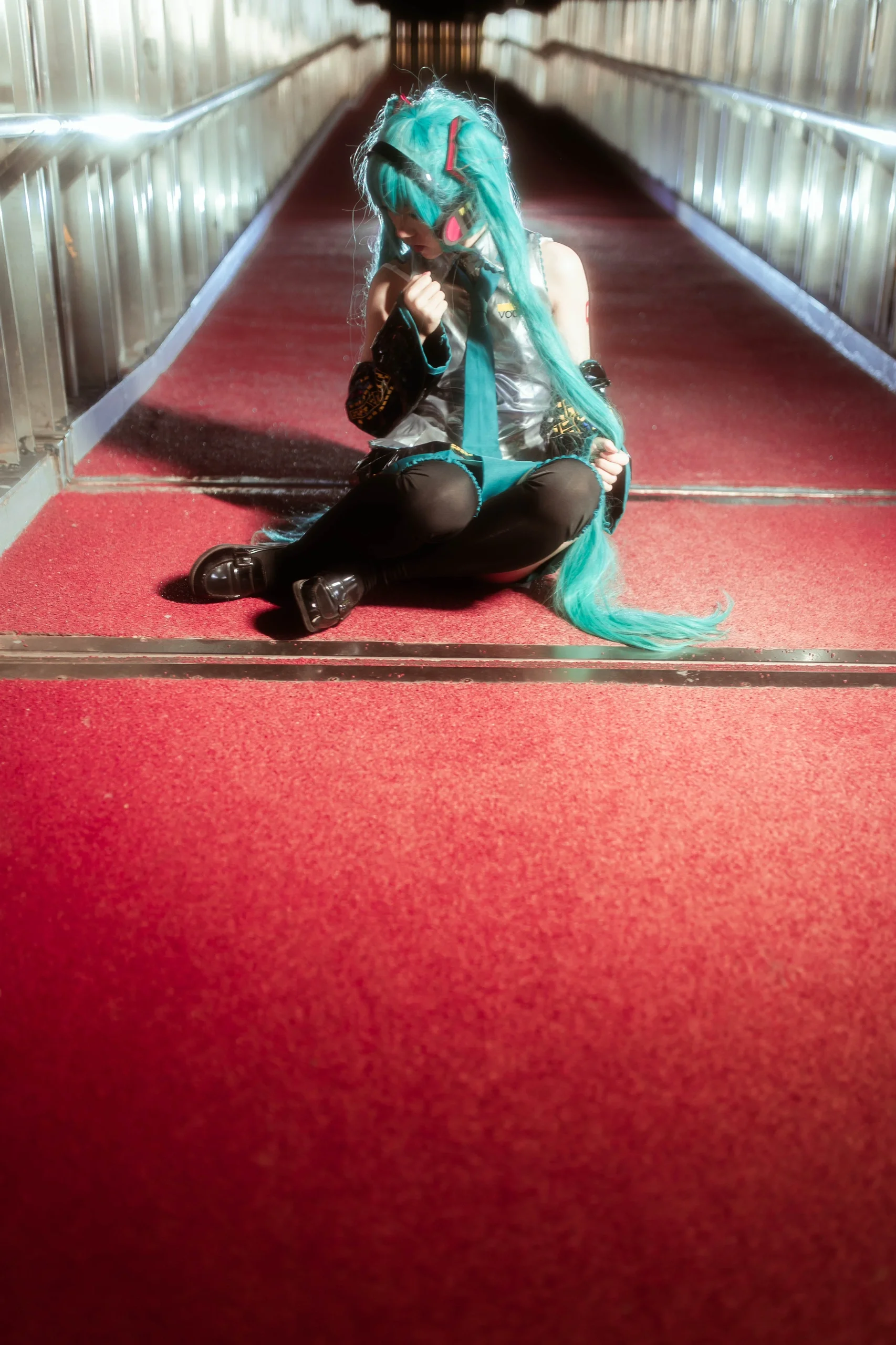 【初音未来cos】VOCALOID的银光与夜色，在这组正片里找回最初的感动 - 第 1 张