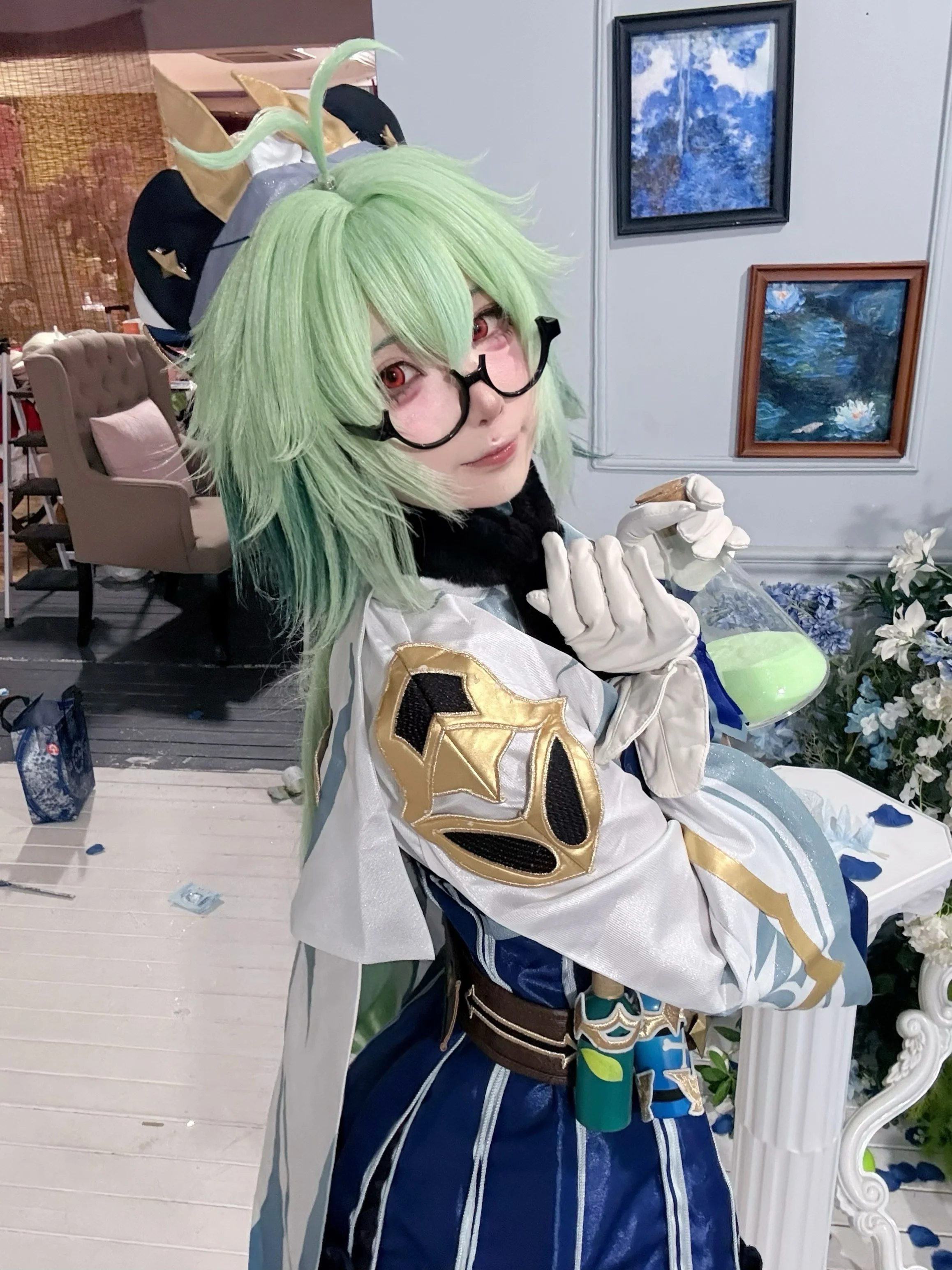 【砂糖cos】原神炼金术师的微光，被假发勒出的敬业印记 - 第 2 张