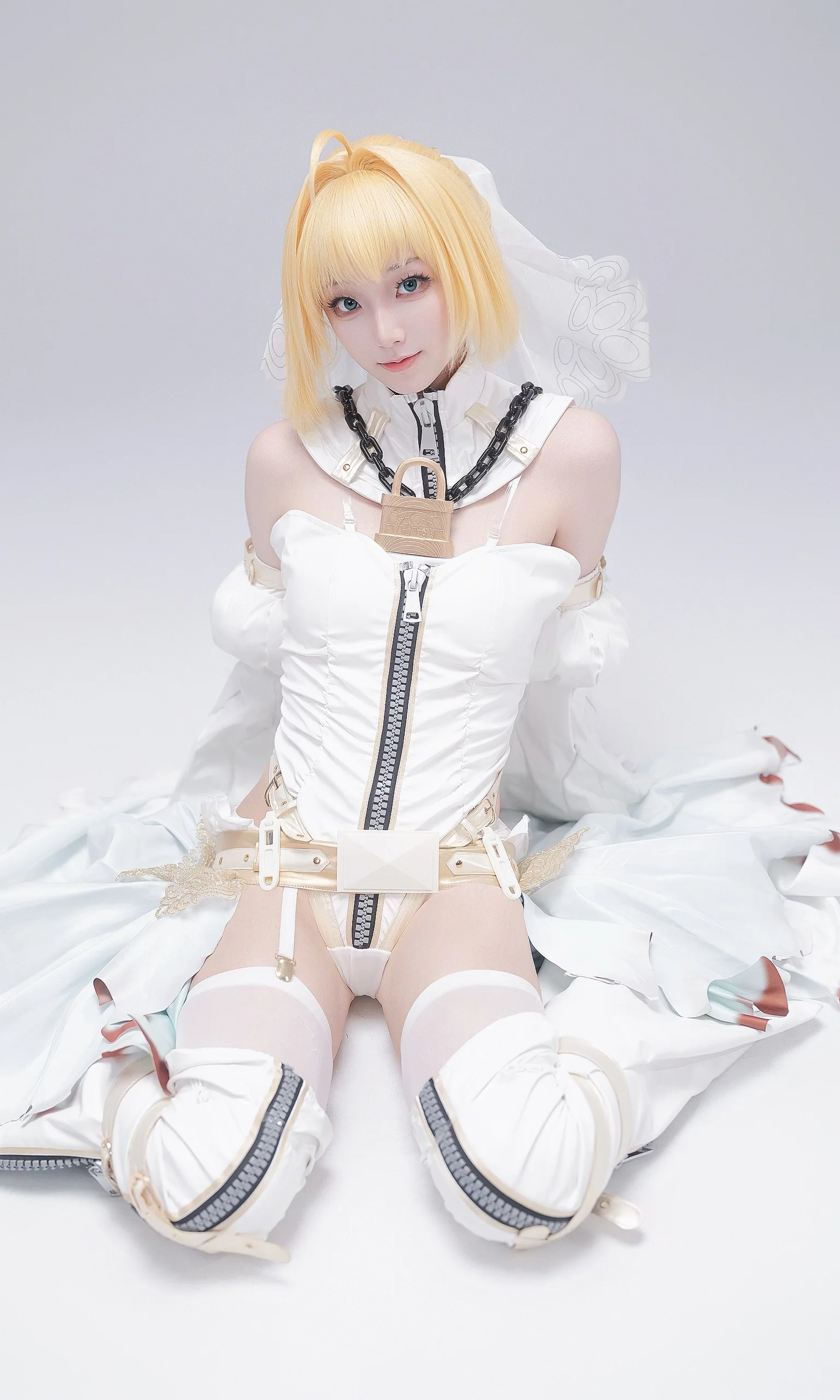 【尼禄cos】FGO里的白铠少女，来一点小小的二次元震撼