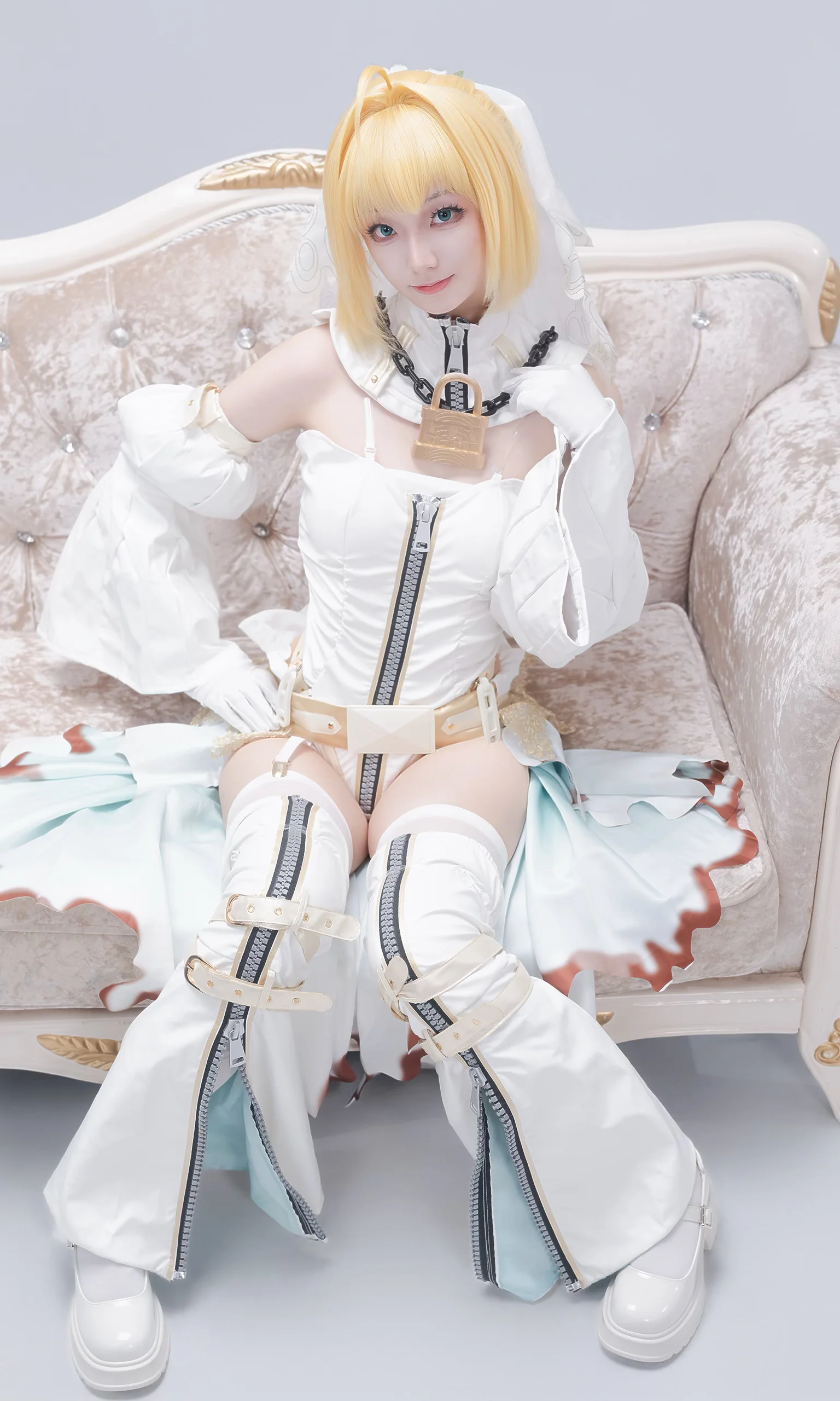 【尼禄cos】FGO里的白铠少女，来一点小小的二次元震撼 - 第 4 张