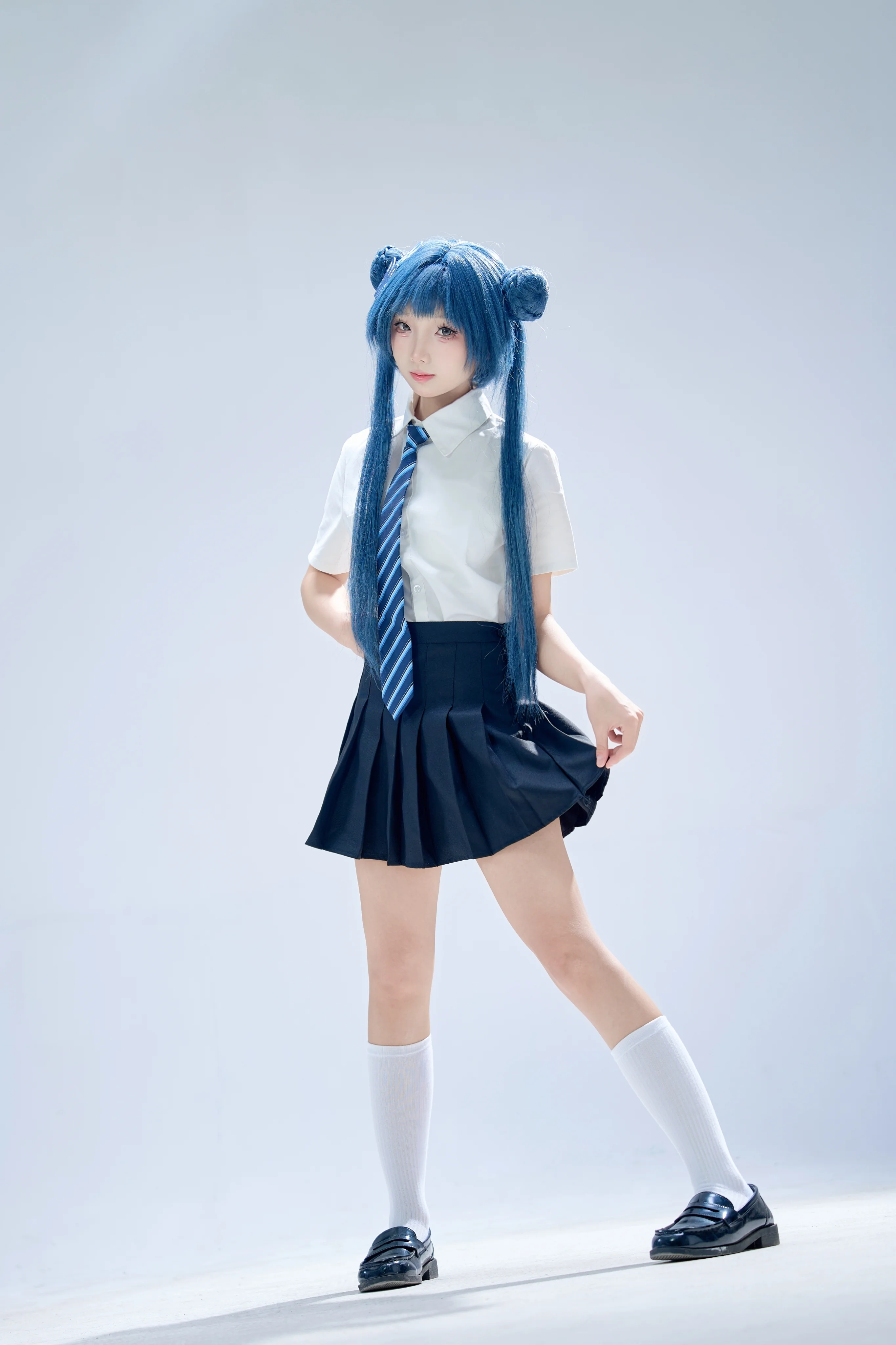【妃咲cos】蔚蓝档案JK制服，清爽浅蓝瞬间定格 - 第 2 张