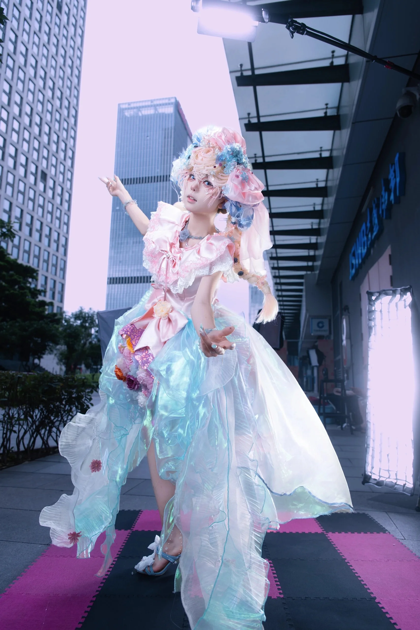 【第五人格小女孩cos】虚妄皮肤，广州萤火虫漫展场照 - 第 2 张