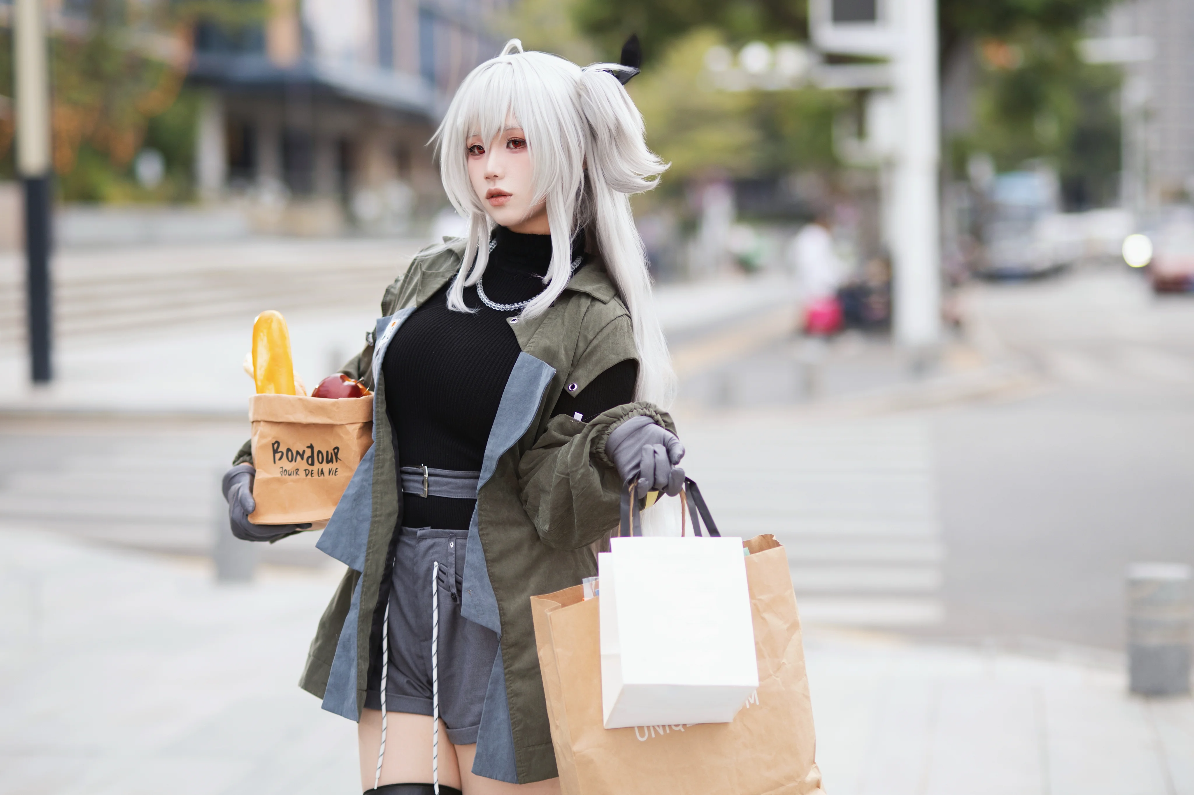 【斯卡蒂cos】慵懒午后，面包店与街角的闲适时光 - 第 2 张