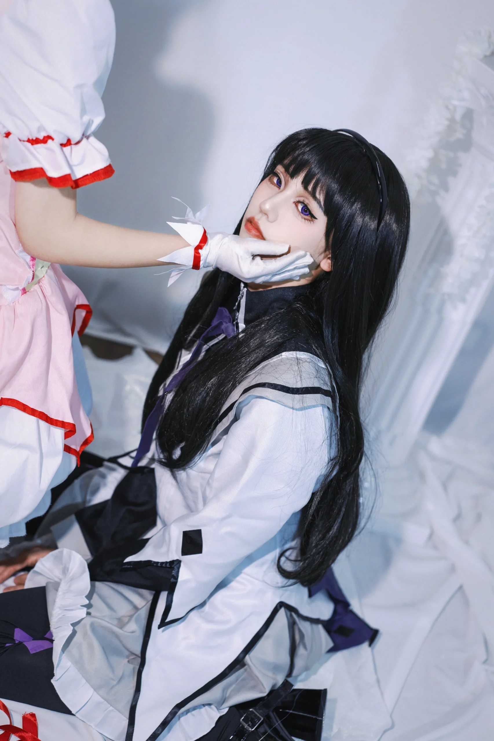 【晓美焰cos】魔法少女小圆自拍馆随拍，拿捏角色的清冷与执念 - 第 2 张