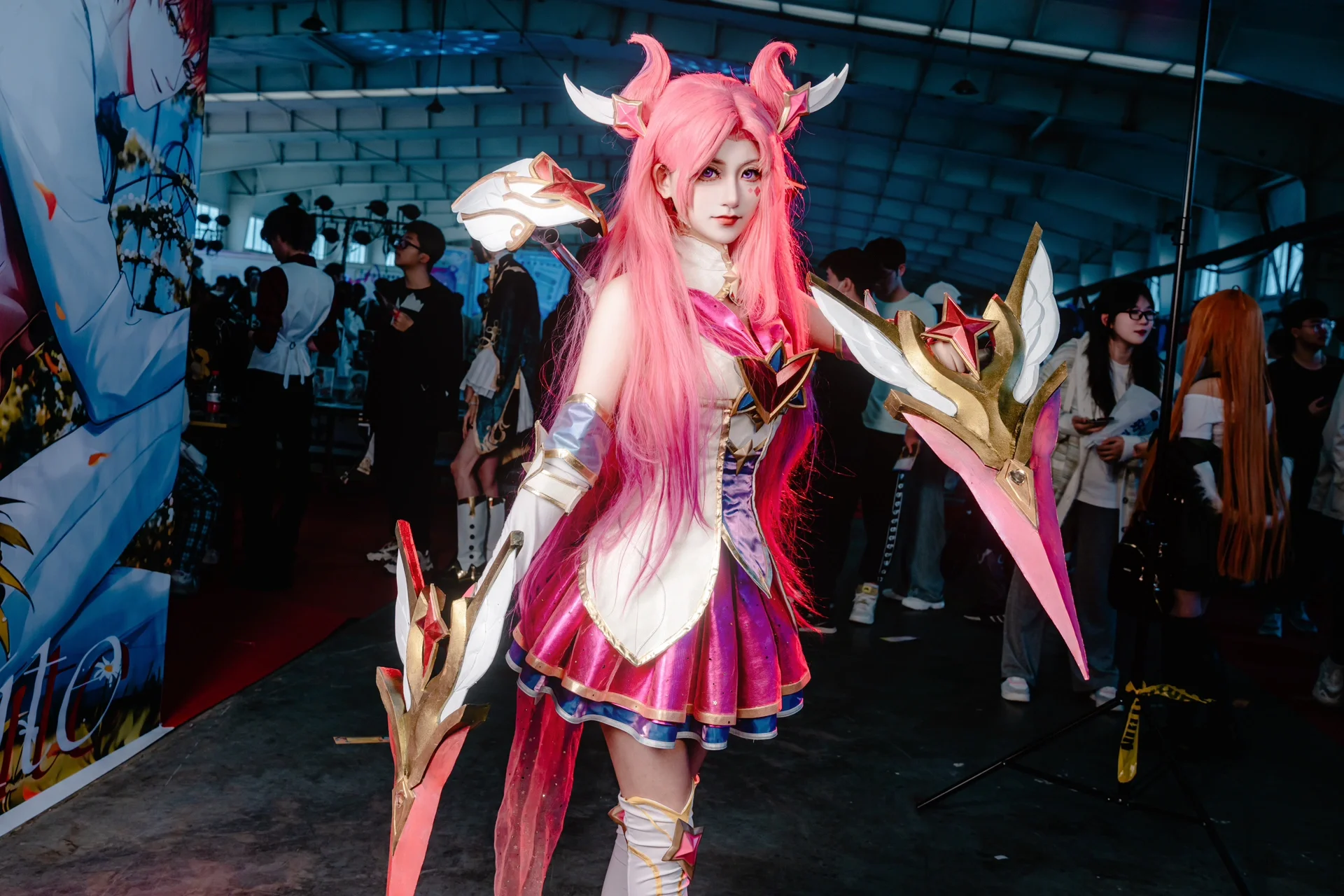 【星之守护者卡莎cos】特别的星光，在漫展尽情闪耀 - 第 8 张