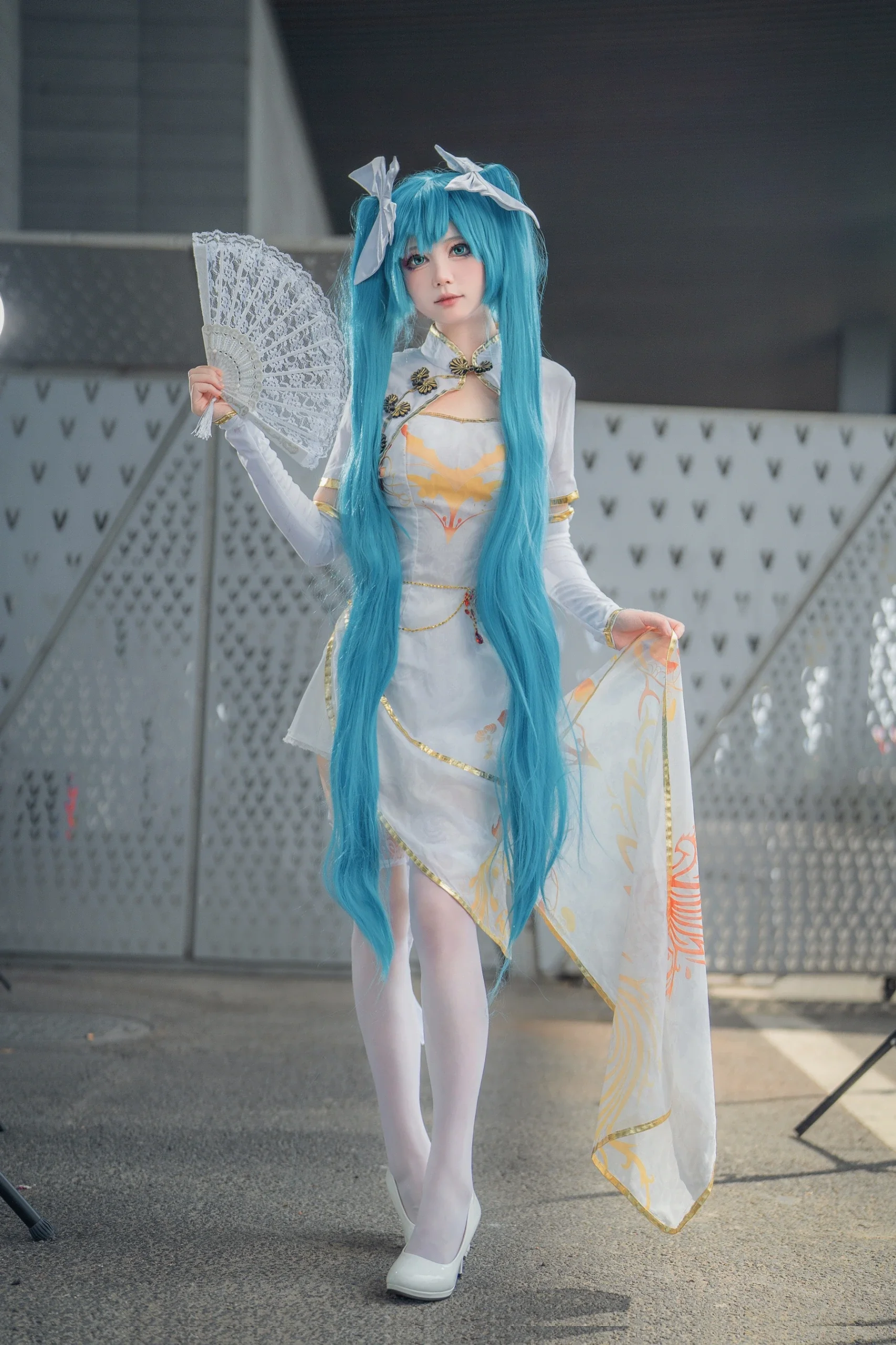 【初音未來cos】白裙摺扇，清新國風場照分享 - 第 3 張