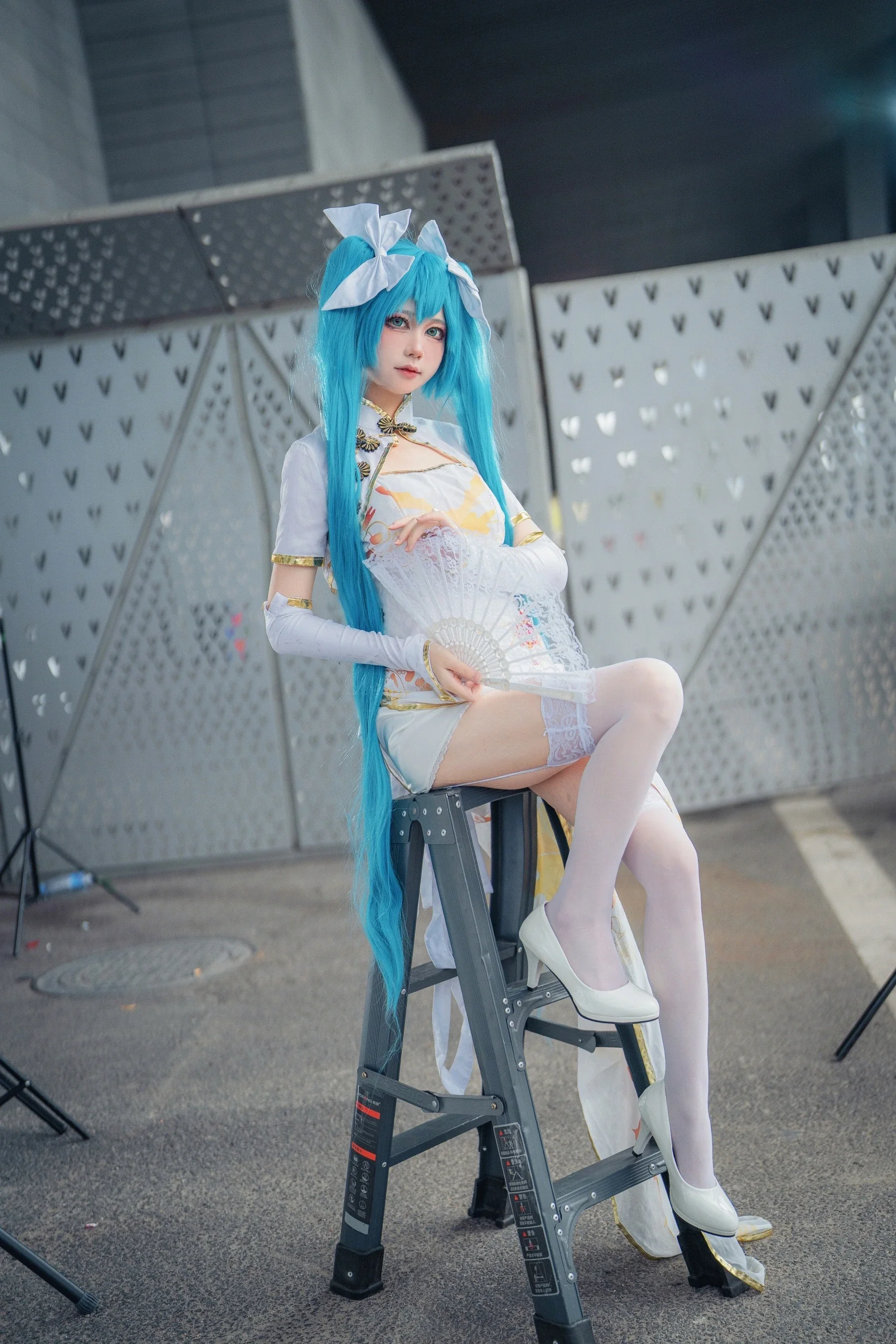 【初音未來cos】白裙摺扇，清新國風場照分享 - 第 4 張