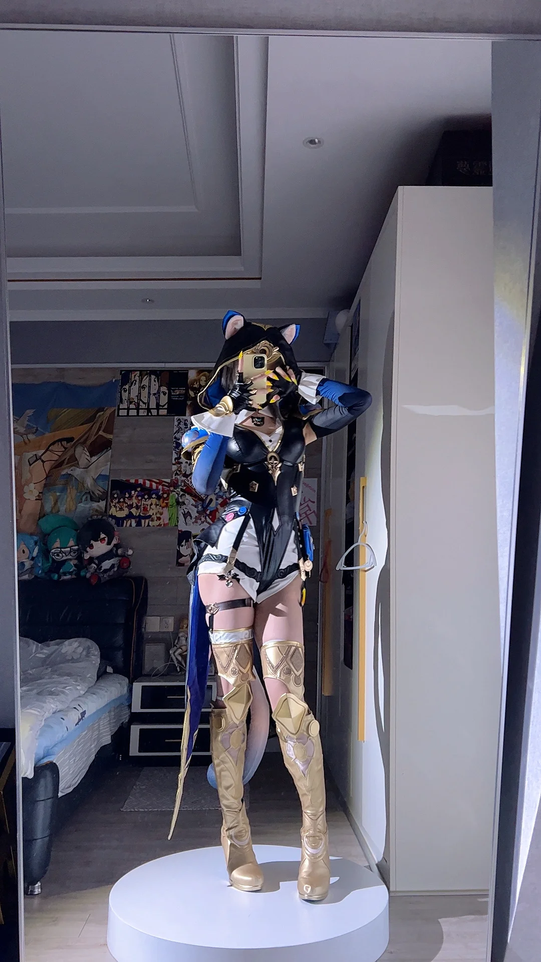 赛飞儿cos崩坏星穹铁道，爵士豪猫风格对镜自拍 - 第 1 张