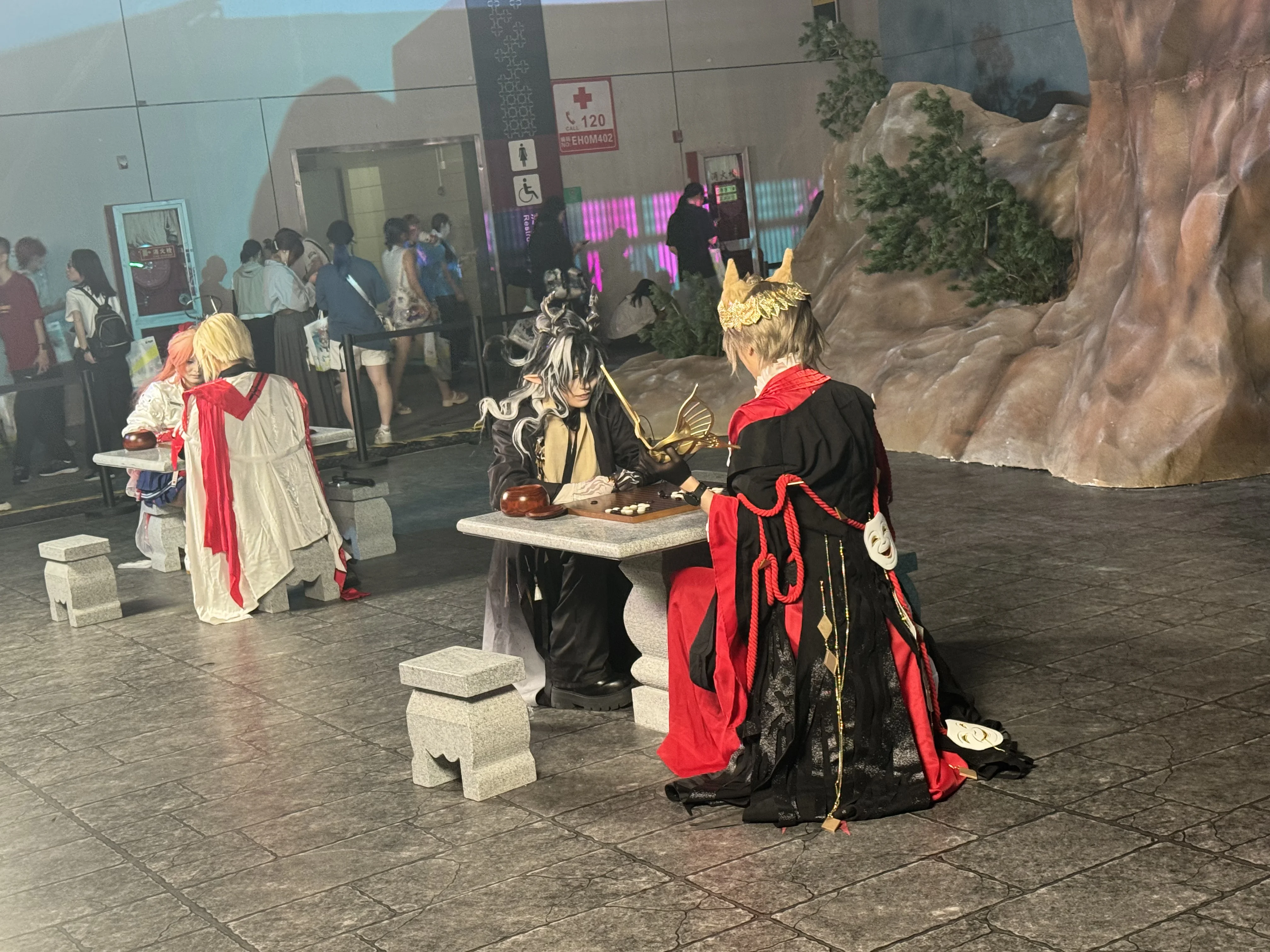 【W cos】明日方舟嘉年華的零壓力舒適逛展記錄 - 第 7 張