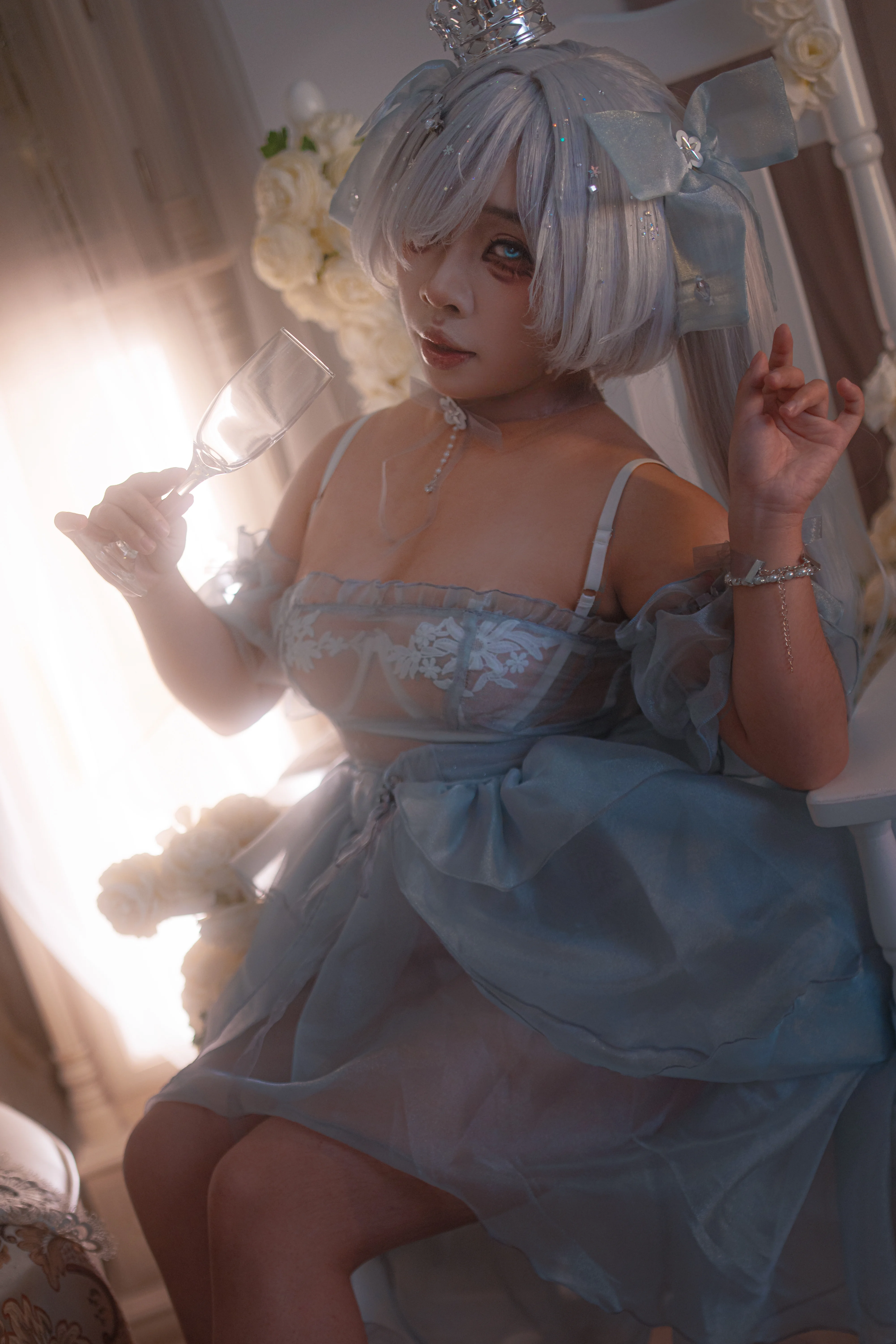 【灰姑娘cos】胜利女神nikke的逆光瞬间 - 第 4 张