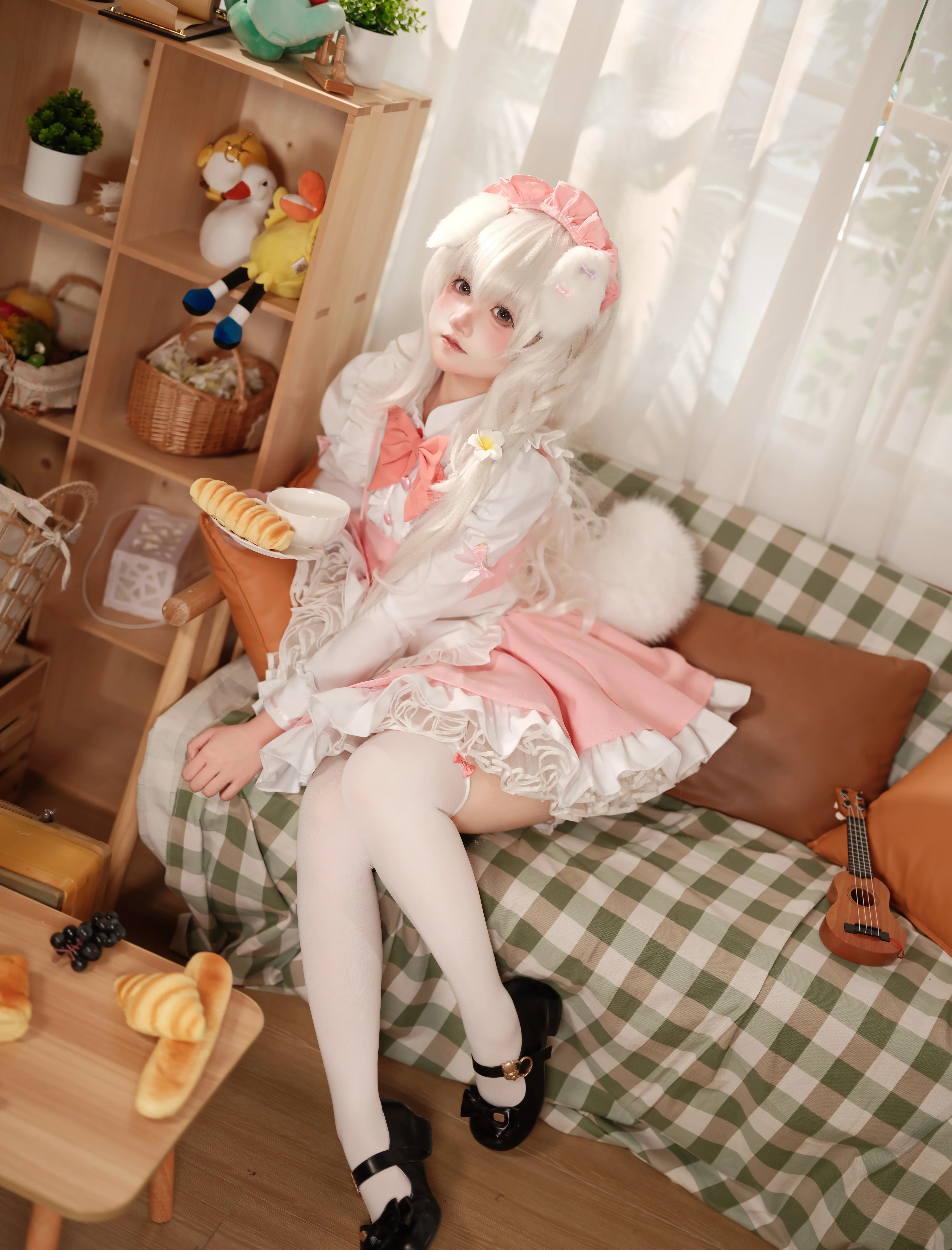 【御园莓华cos】在巧克甜恋的午后，来一场女仆的治愈下午茶