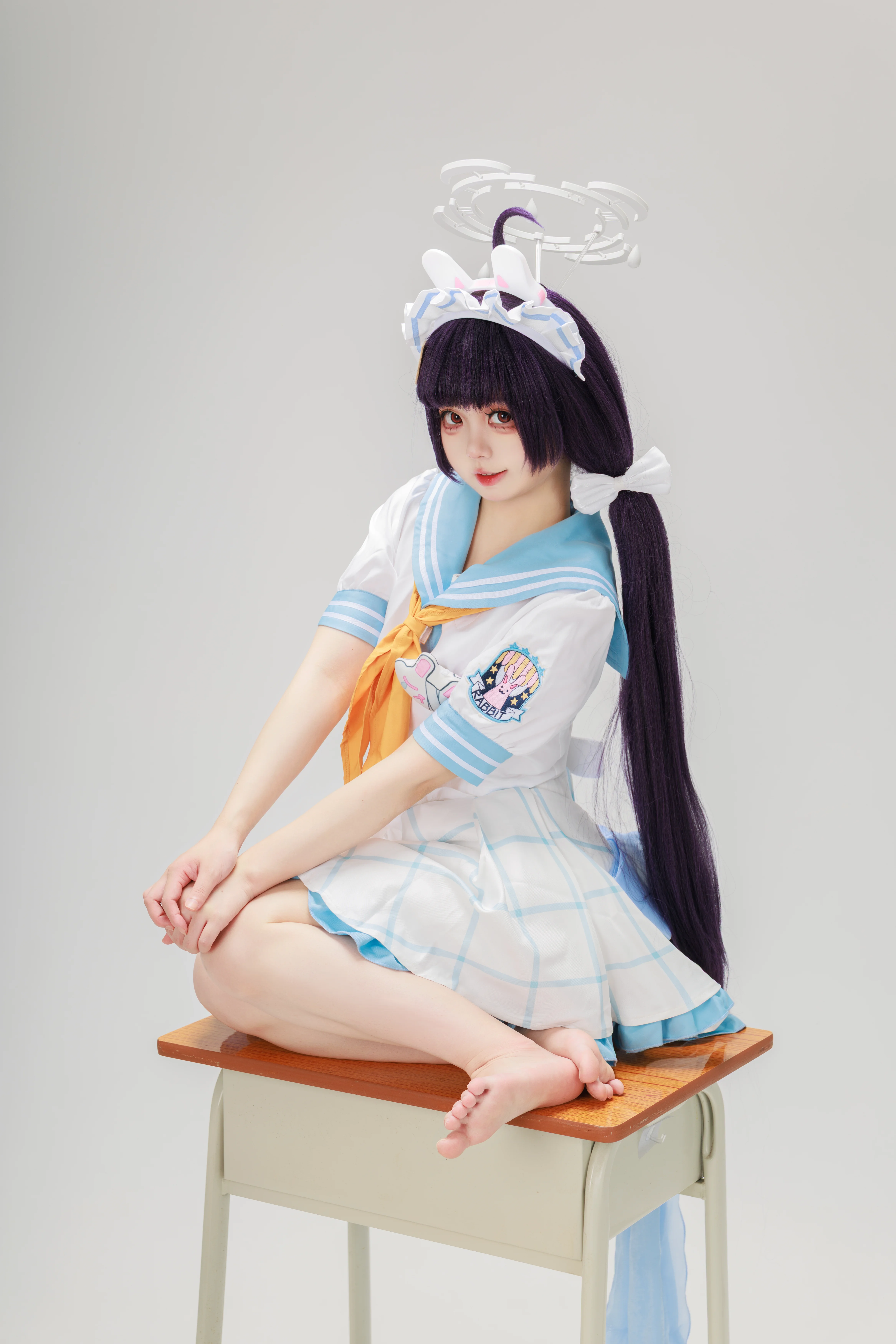 【霞泽美游cos】蔚蓝档案中的兔耳光环水手服 - 第 2 张
