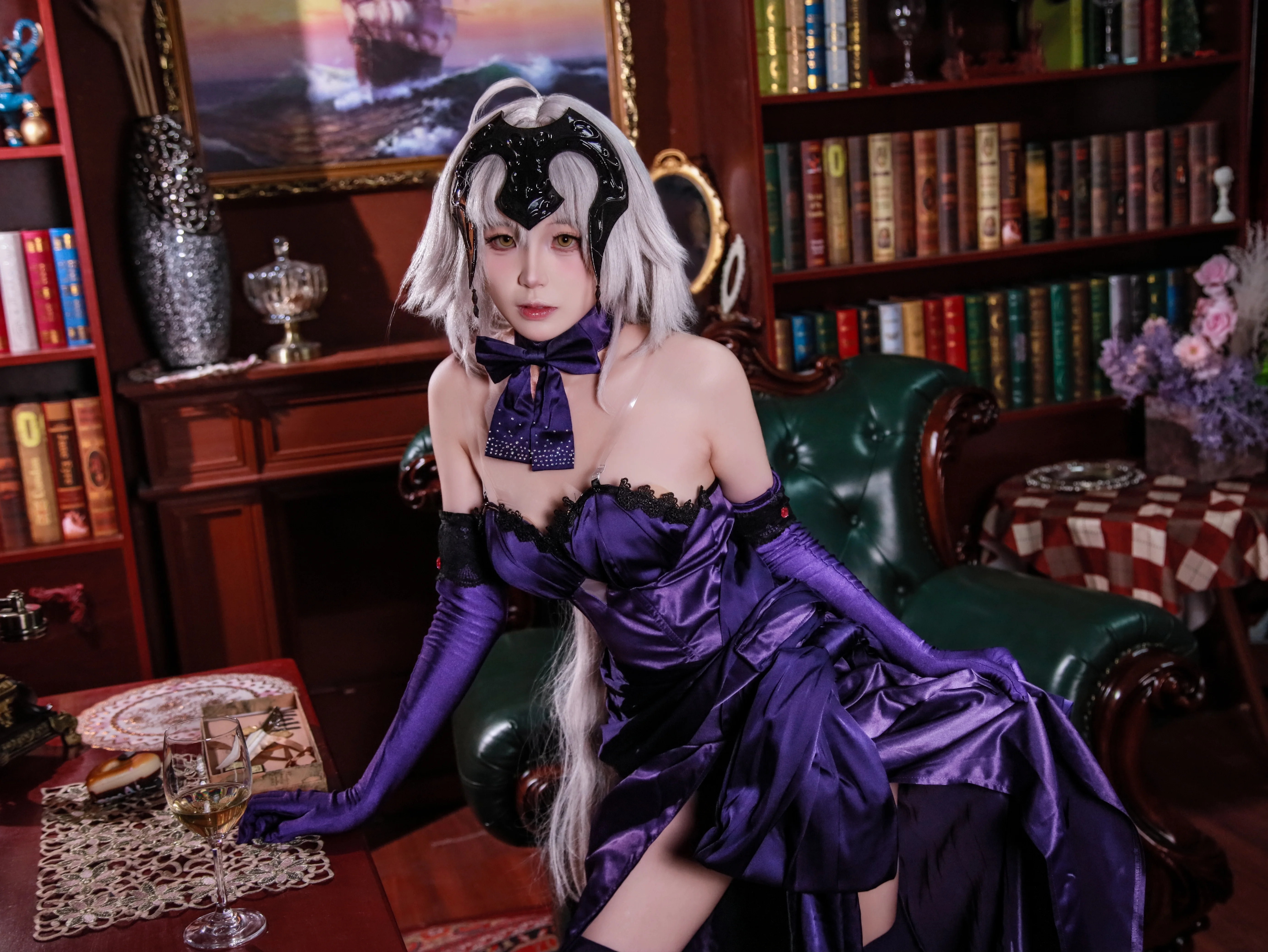 【黑贞德cos】Fate/Grand Order 醉贞正片，在酒吧里微醺的氛围感 - 第 8 张