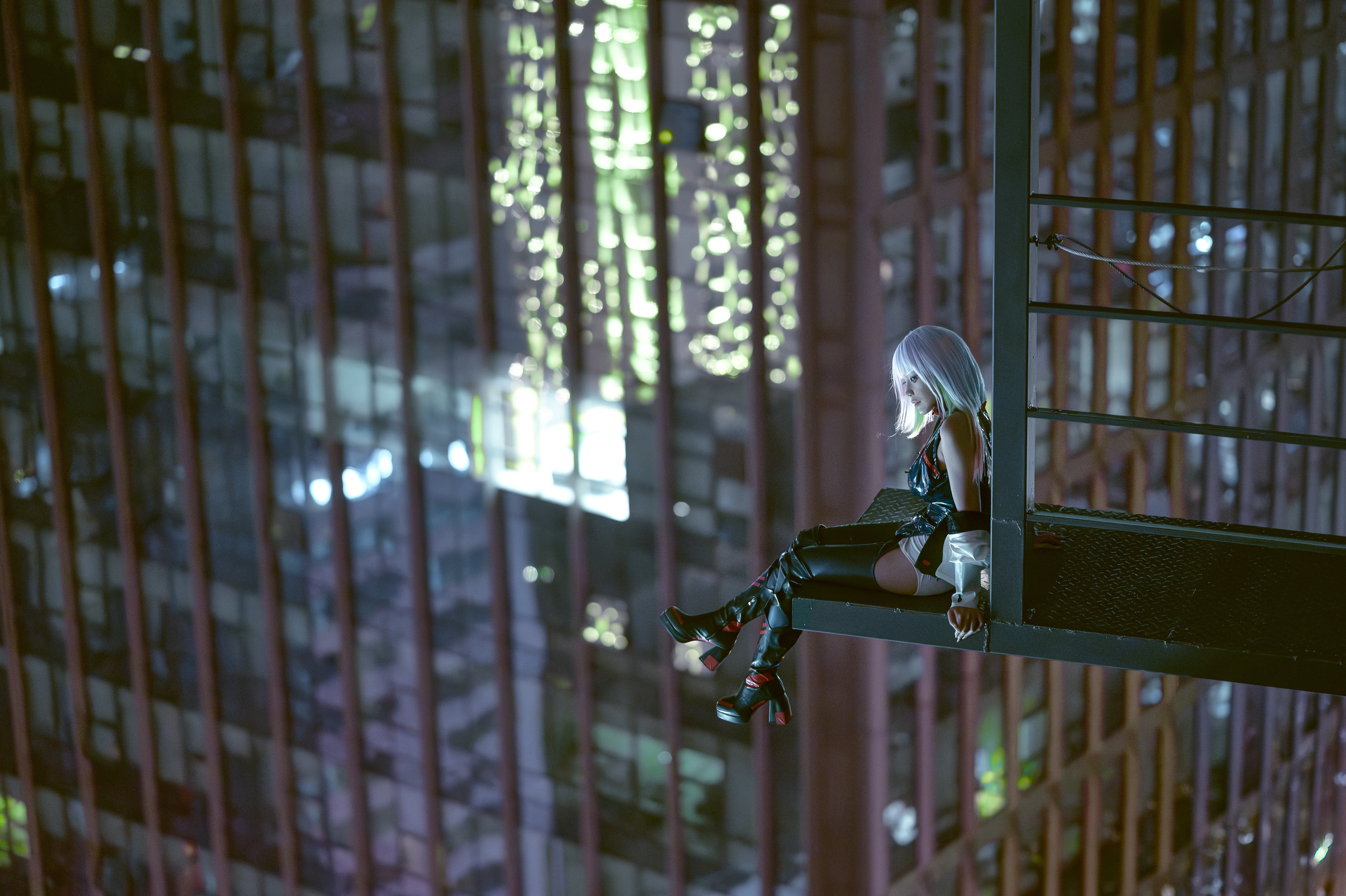 【露西cos】夜空下的赛博朋克边缘行者