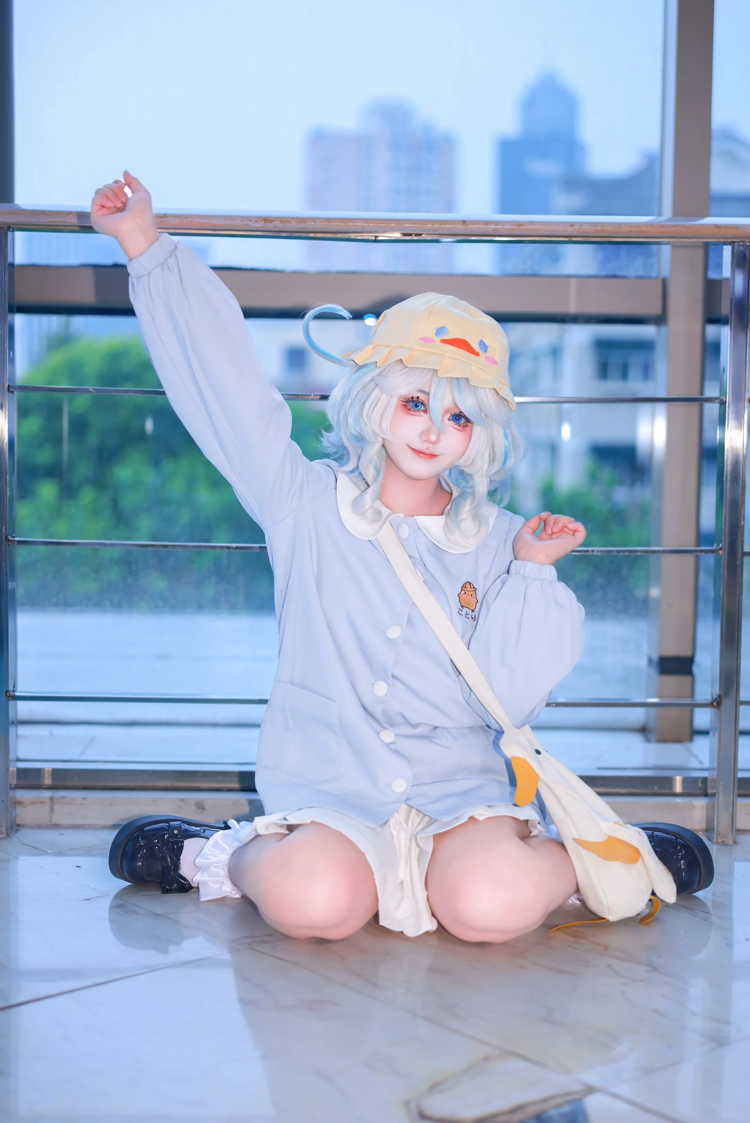 【芙宁娜cos】原神里的灵动身影，蓝白穿搭记录 - 第 4 张