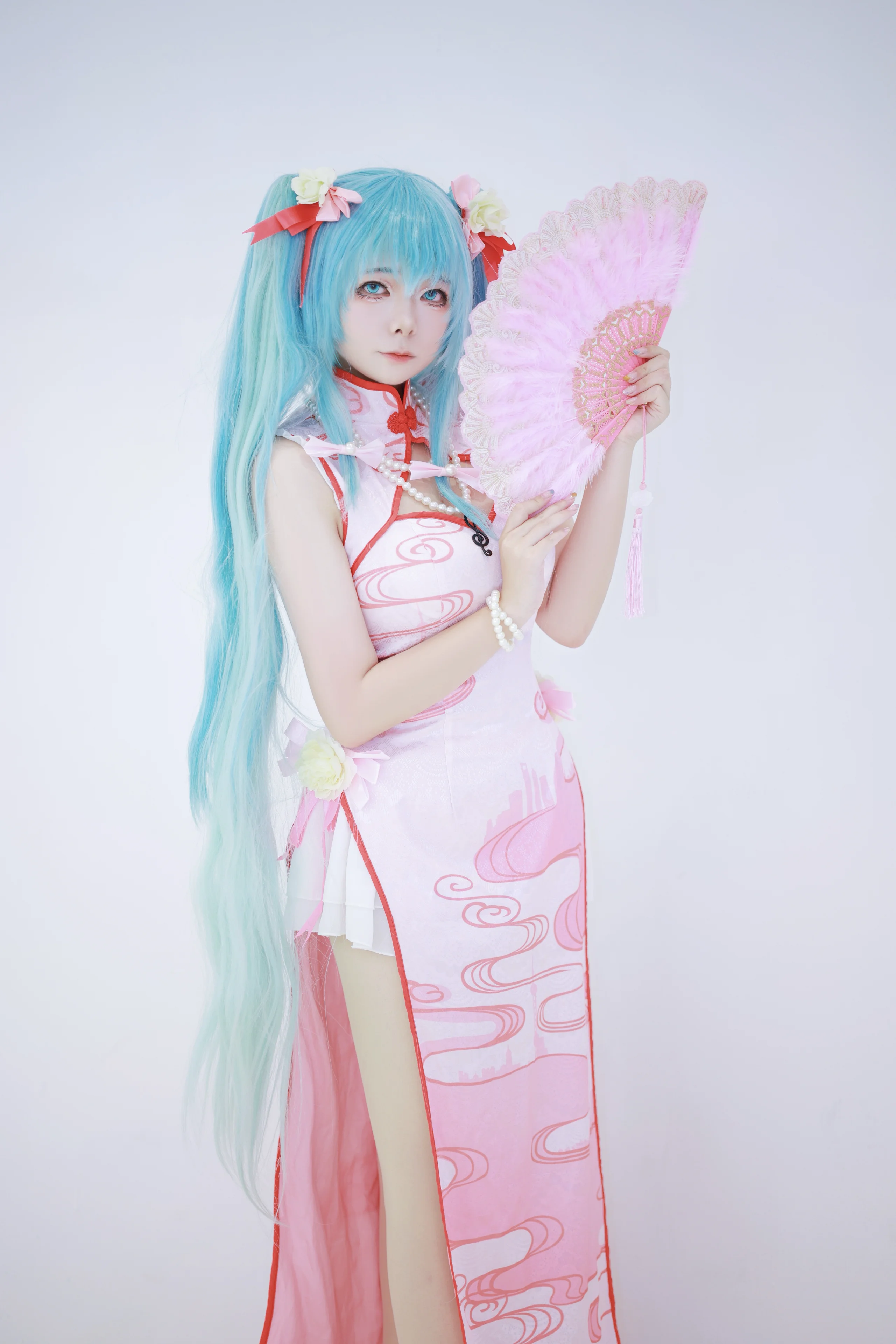 【初音未来cos】粉白中国风旗袍的棚拍分享 - 第 8 张