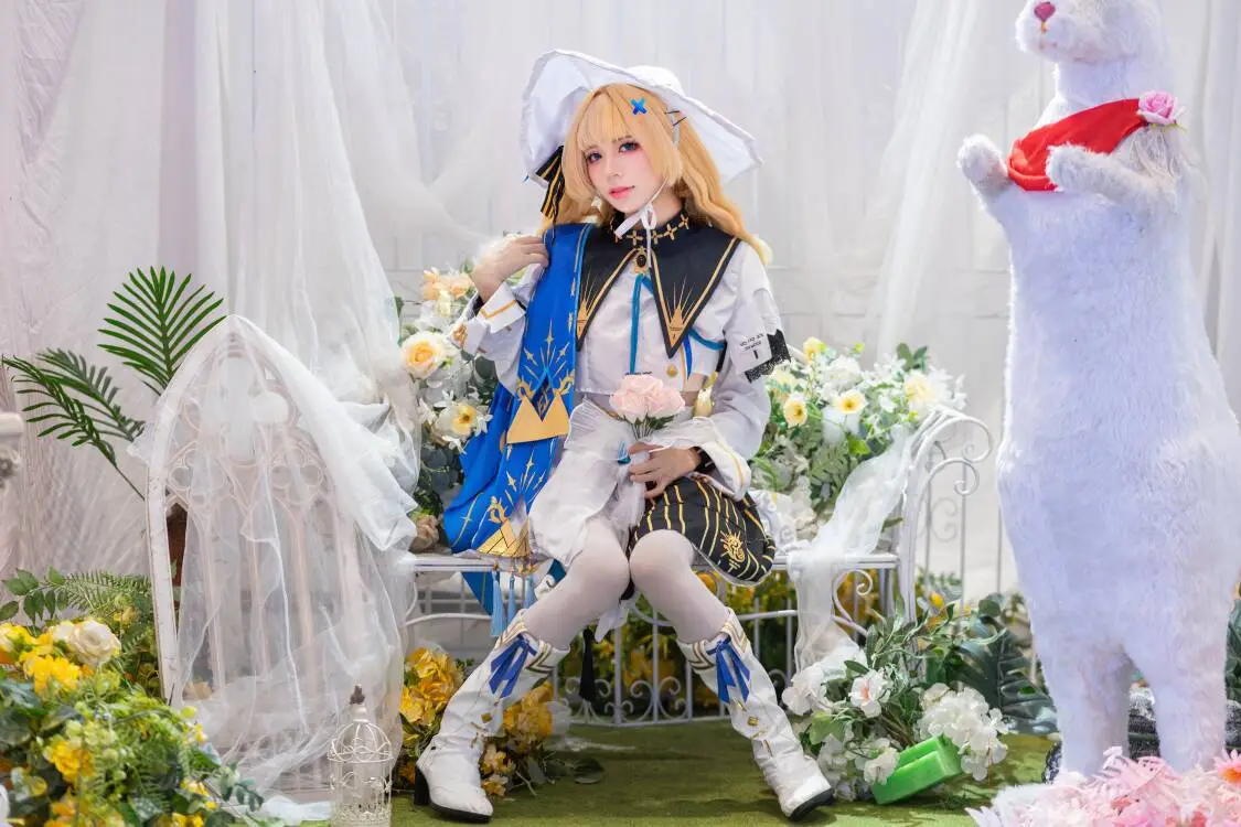 【菲比cos】鸣潮白衣少女，7.26场照终于修完啦 - 第 1 张