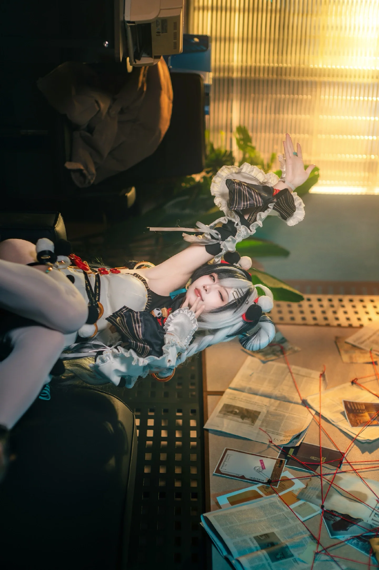 【琉音cos】绝区零特工，慵懒午后里的线索追踪 - 第 2 张