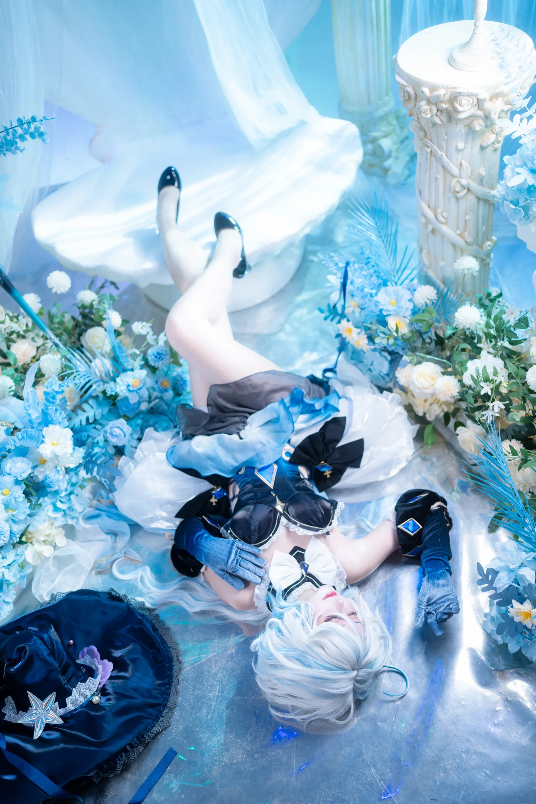 【芙宁娜cos】水色的静谧，指尖轻触的光影 - 第 4 张