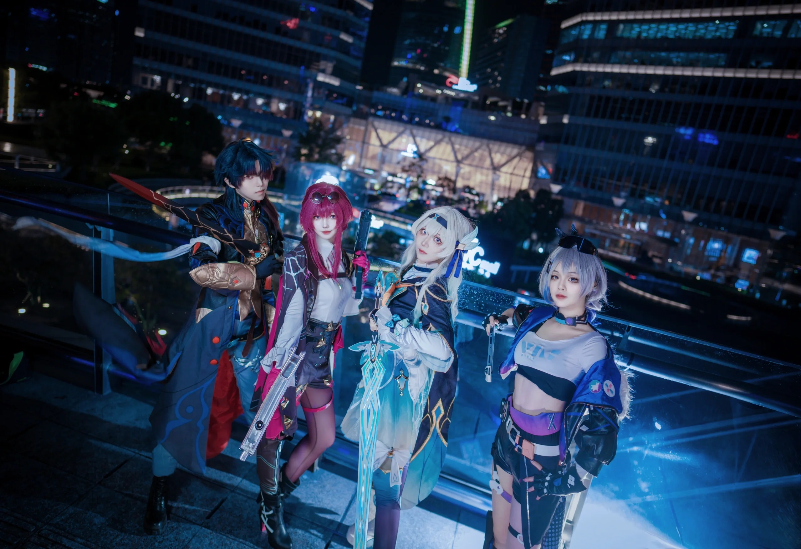 【卡芙卡刃银狼流萤cos】崩坏星穹铁道，夜都市天台的星核猎手