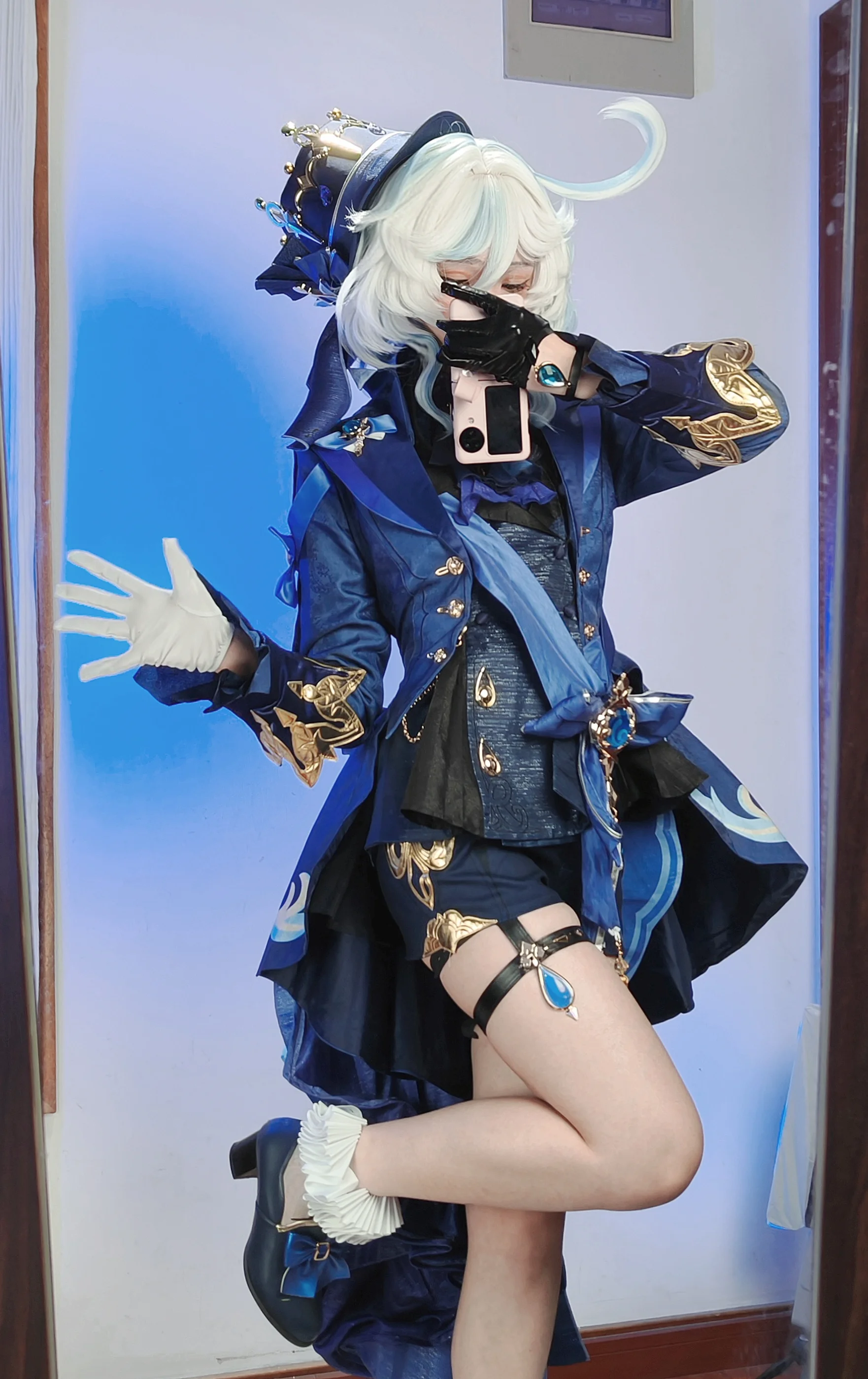 【芙宁娜cos】原神黑芙造型，秋冬出片穿搭与细节测评